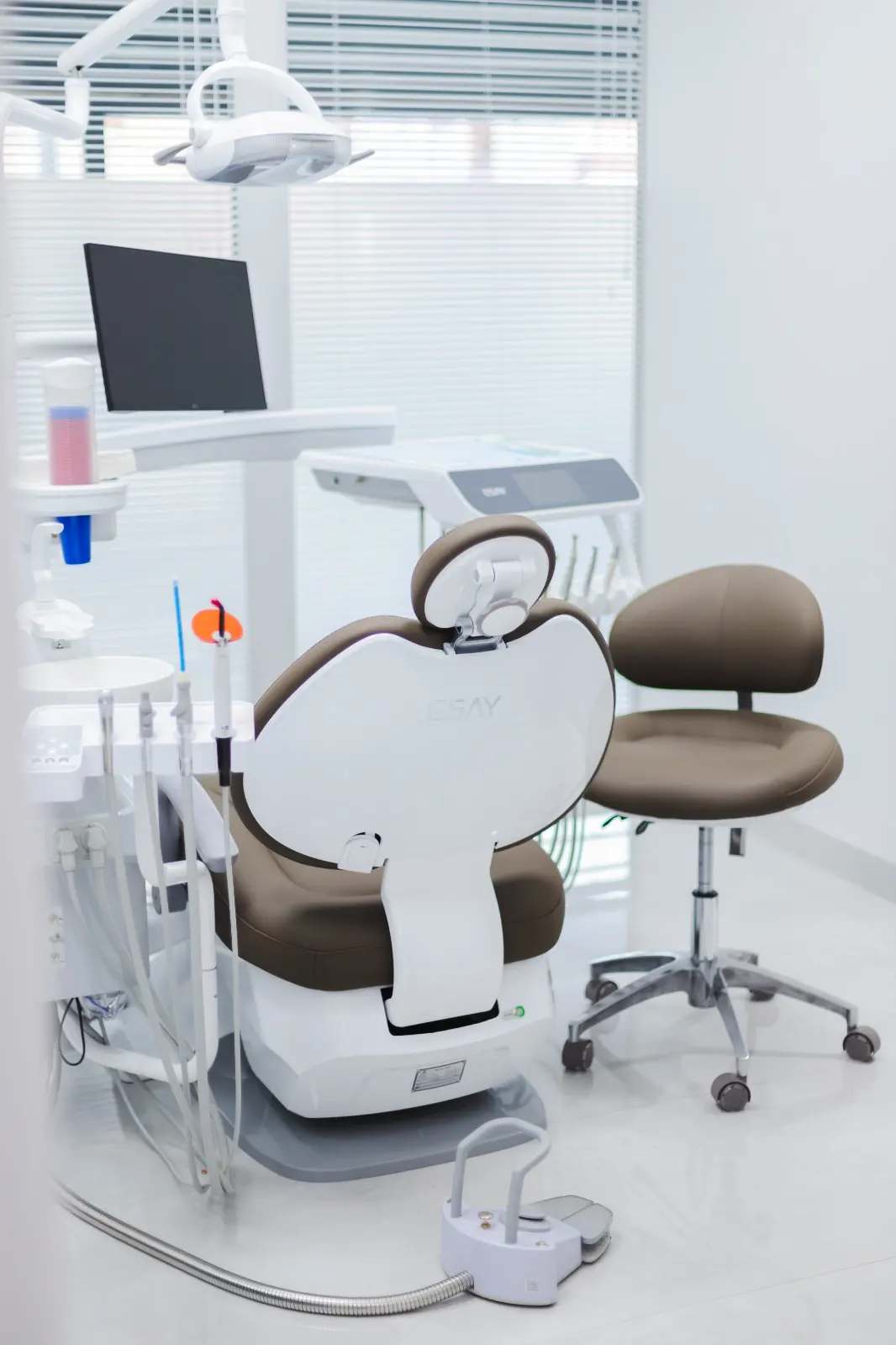 Clinic-provided photograph of ST Dent