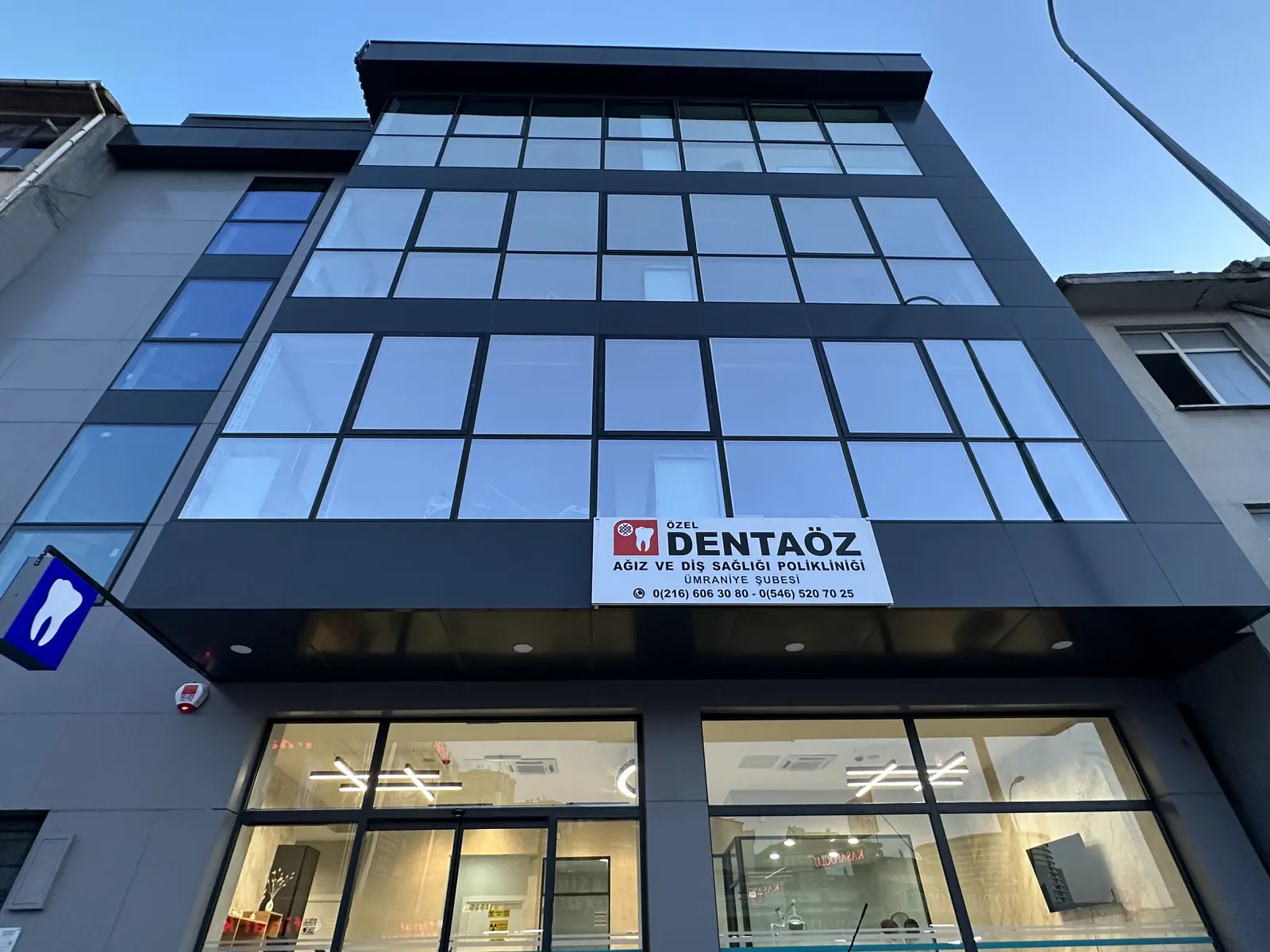 Clinic-provided photograph of Dentaöz Ümraniye Dental Clinic