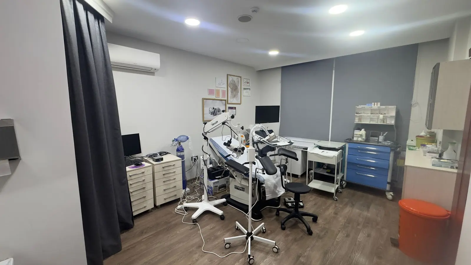 Clinic-provided photograph of Assoc. Prof. Dr Hanifi Şahin
