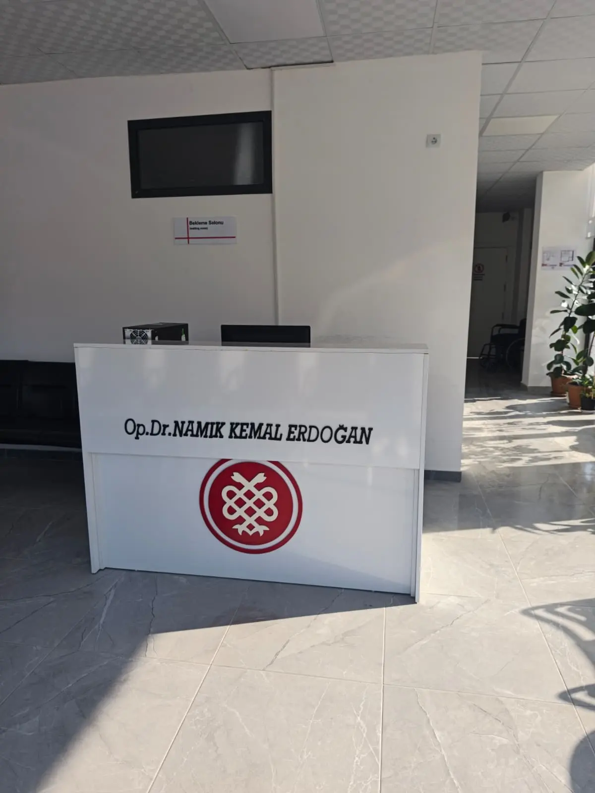 Von der Klinik bereitgestelltes Foto von Dr. Namık Kemal Erdoğan