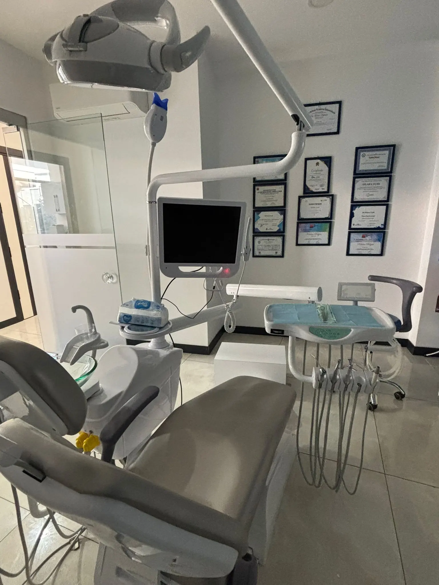 Clinic-provided photograph of Didim İnci Dental