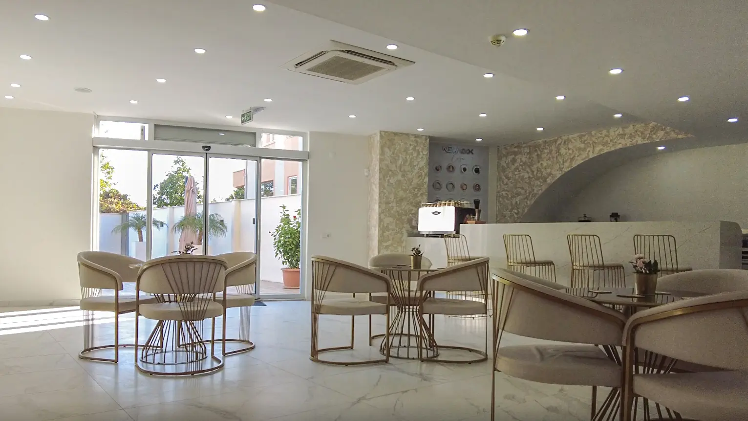 Clinic-provided photograph of New Look Dental Clinic