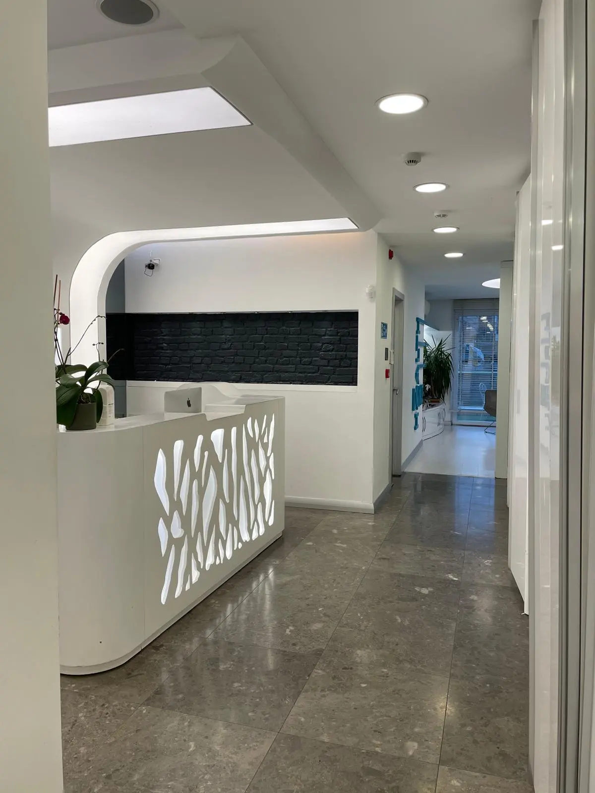 Von der Klinik bereitgestelltes Foto von Dttuna Zahnklinik