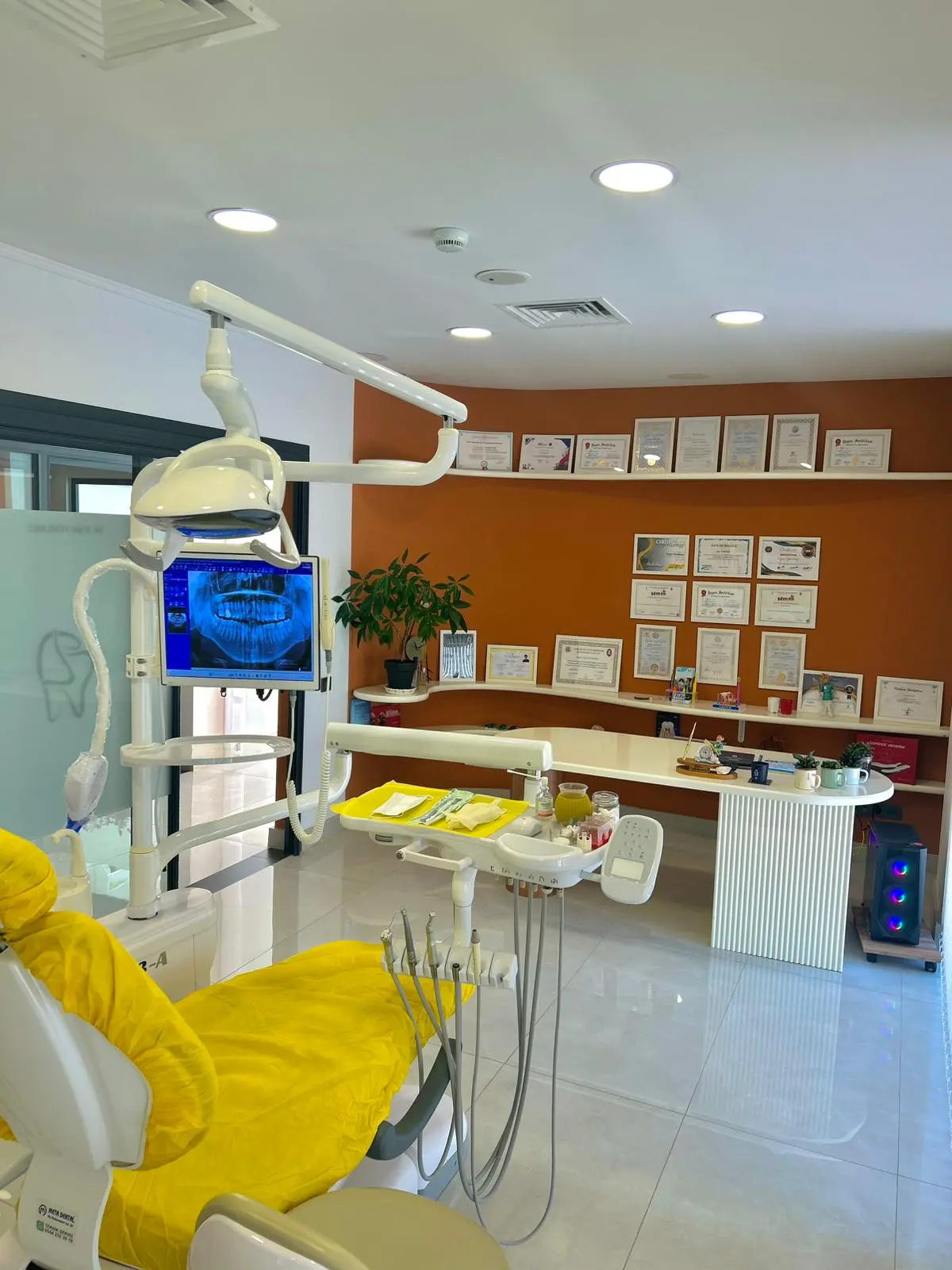 Von der Klinik bereitgestelltes Foto von Ladindent Zahnklinik