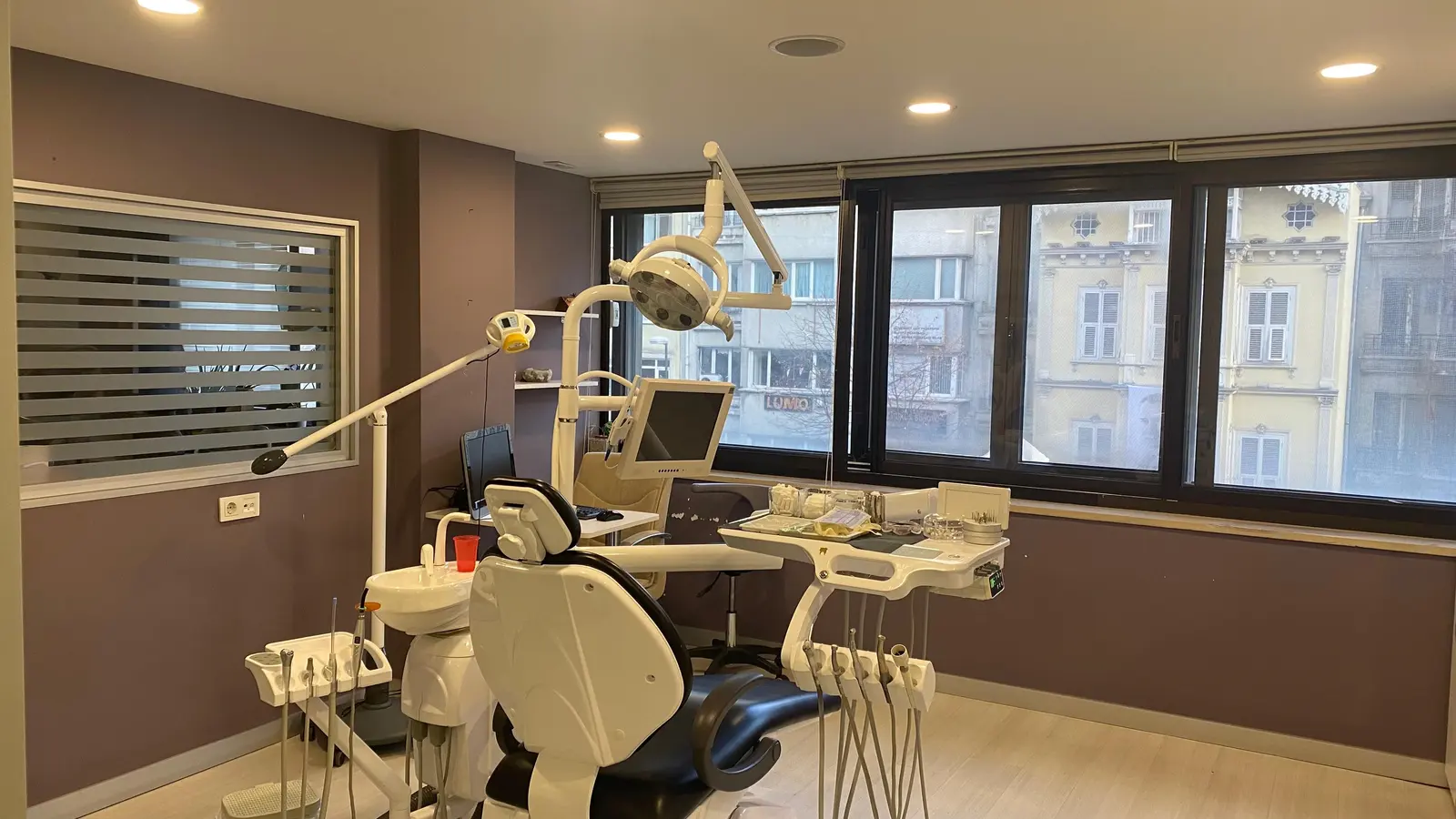 Clinic-provided photograph of Dr Mehmet Akif Türkan