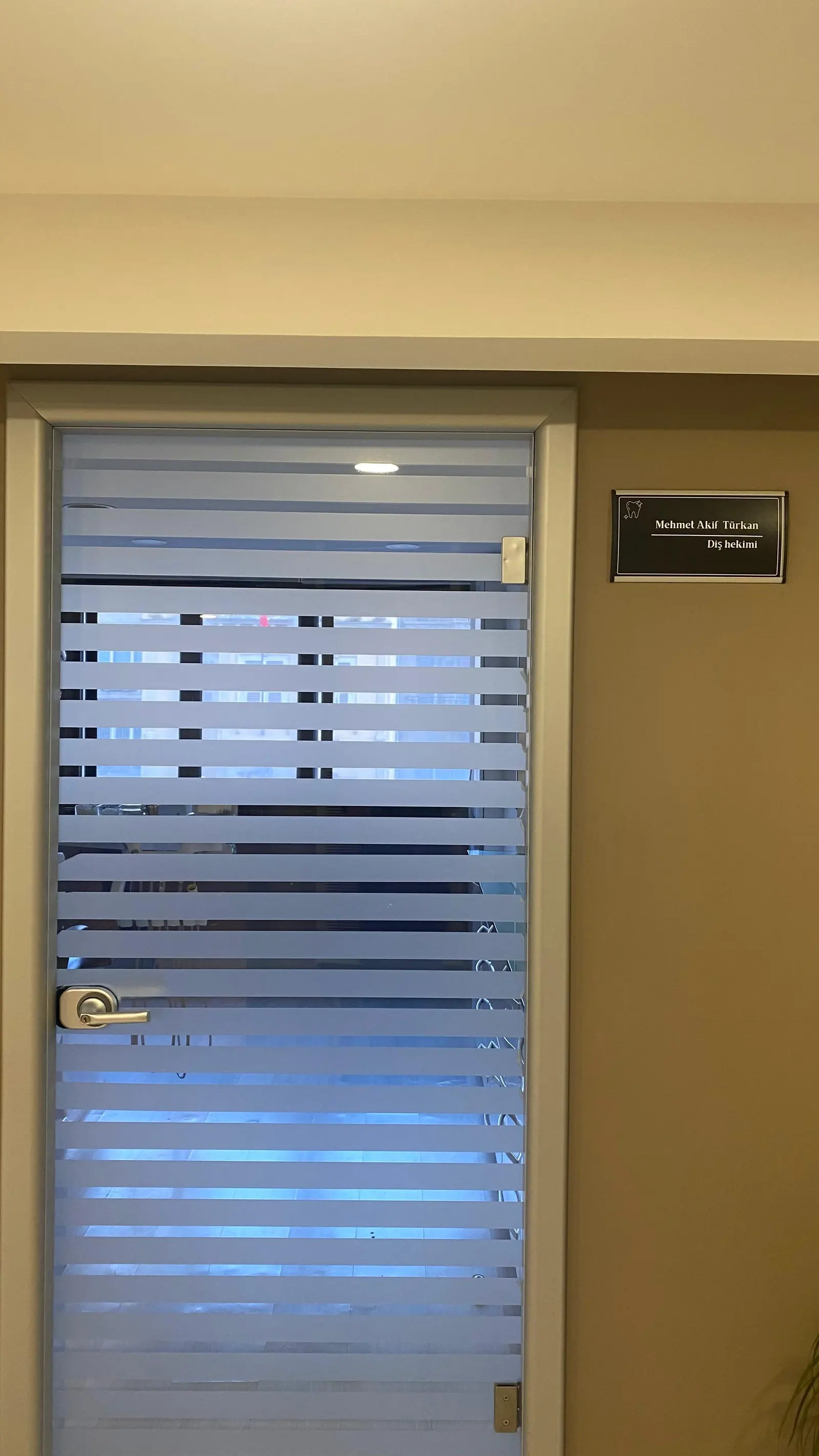Clinic-provided photograph of Dr Mehmet Akif Türkan