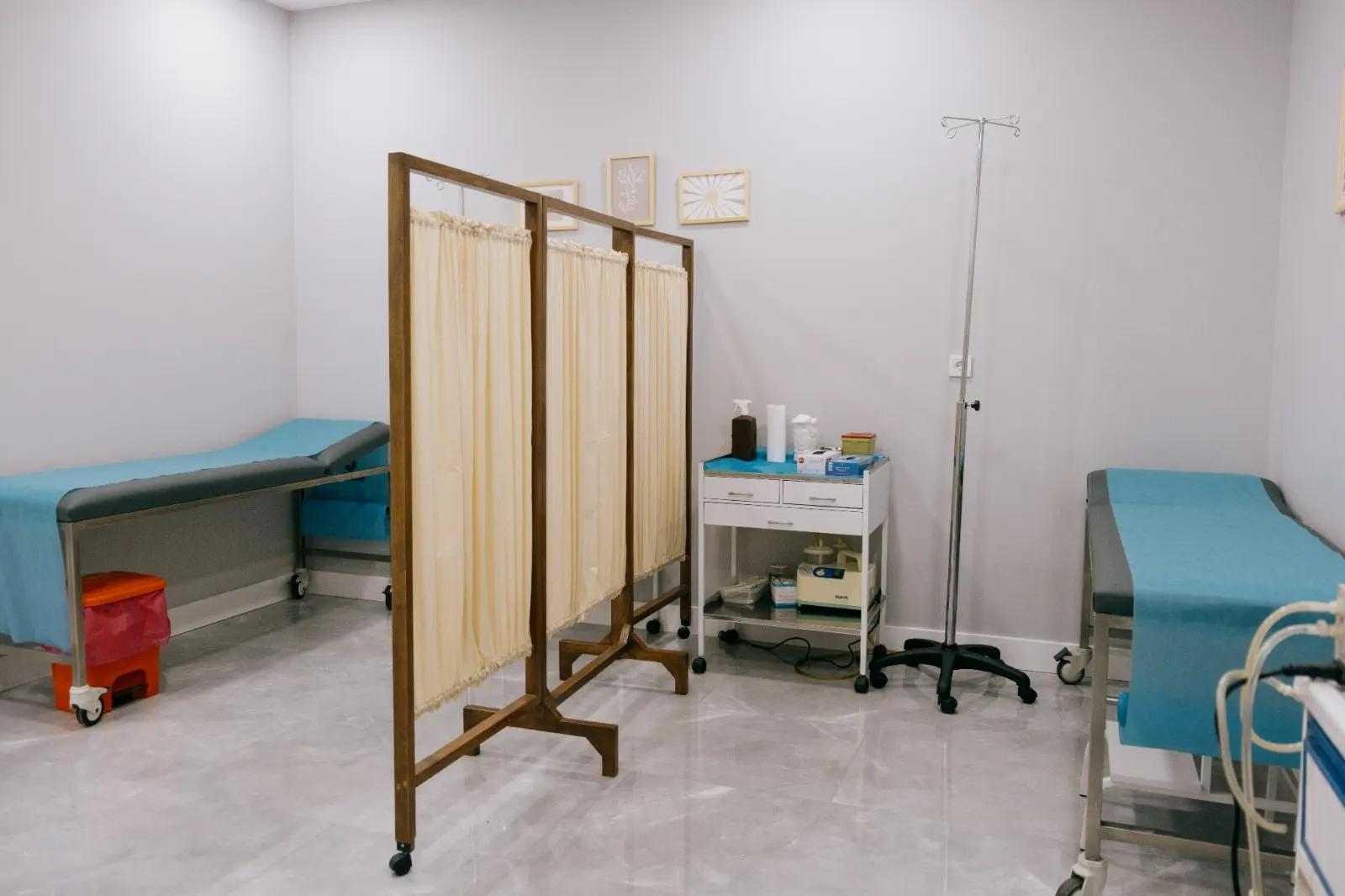 Clinic-provided photograph of Dr Ergin Ertan