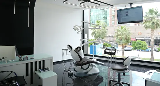 Clinic-provided photograph of Bulut Dental 2