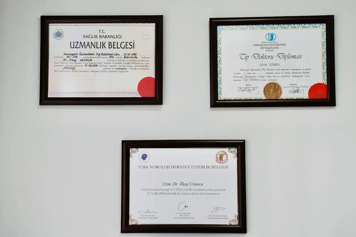 Clinic-provided photograph of Dr İlkay Uzunca
