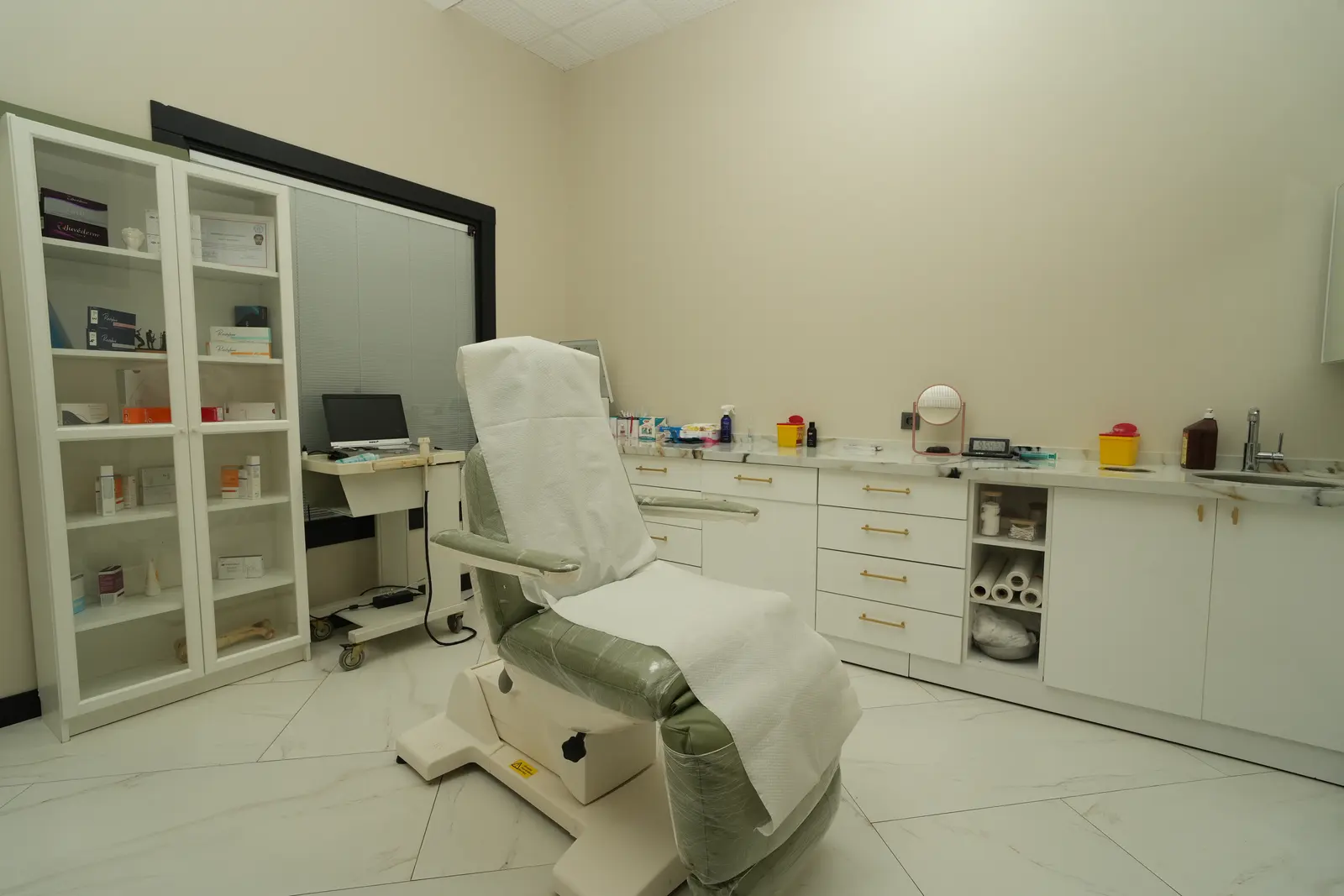 Clinic-provided photograph of Dr Zer Rehabilitation Clinic