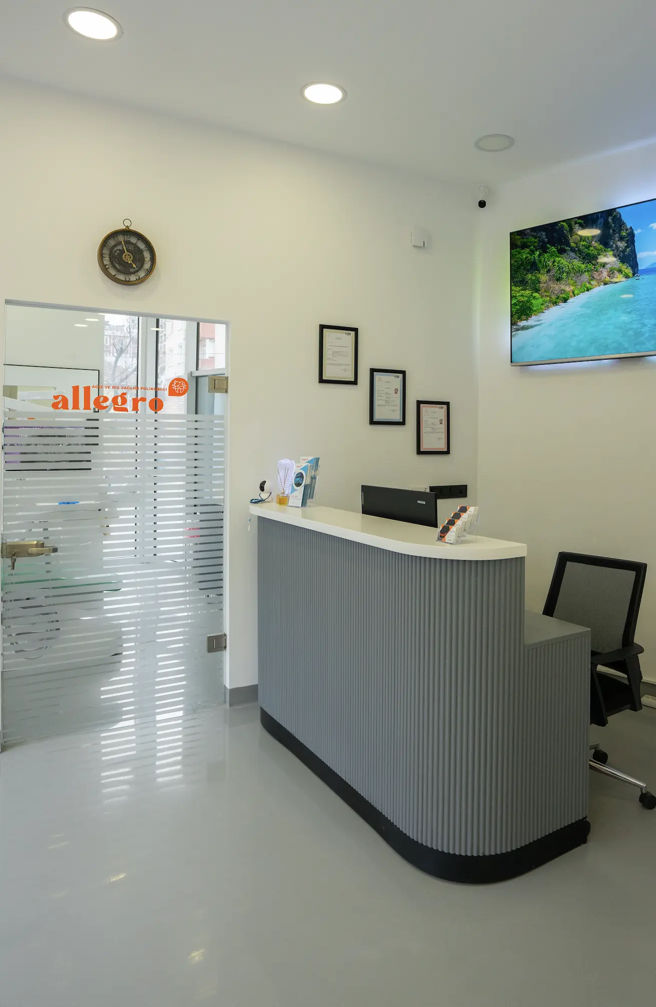 Clinic-provided photograph of Allegro Dental Clinic