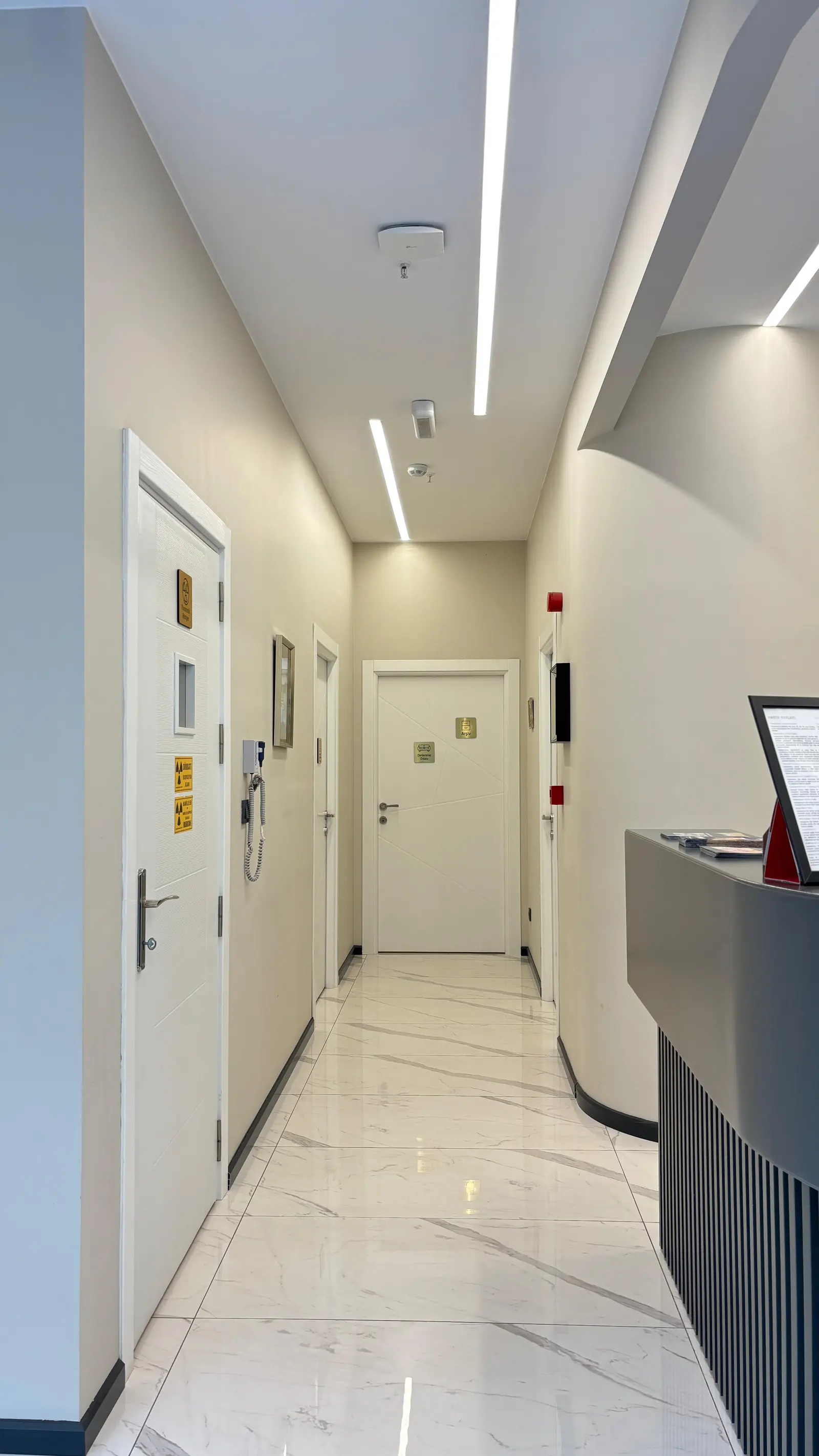 Clinic-provided photograph of Han Dental Clinic
