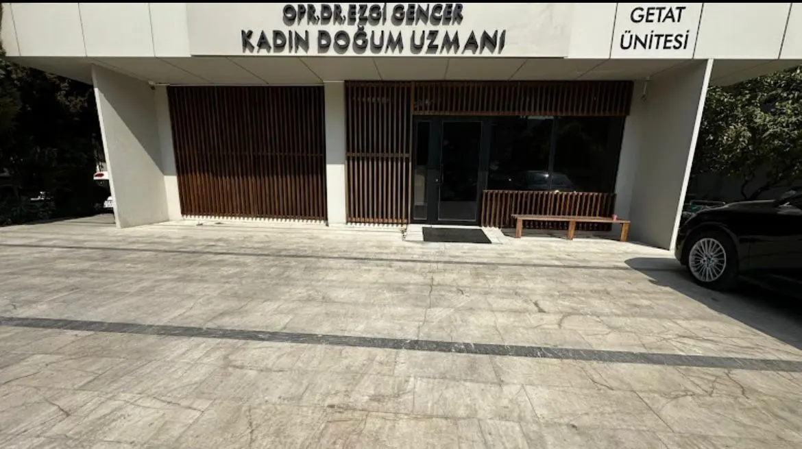 Von der Klinik bereitgestelltes Foto von Dr. Ezgi Gencer