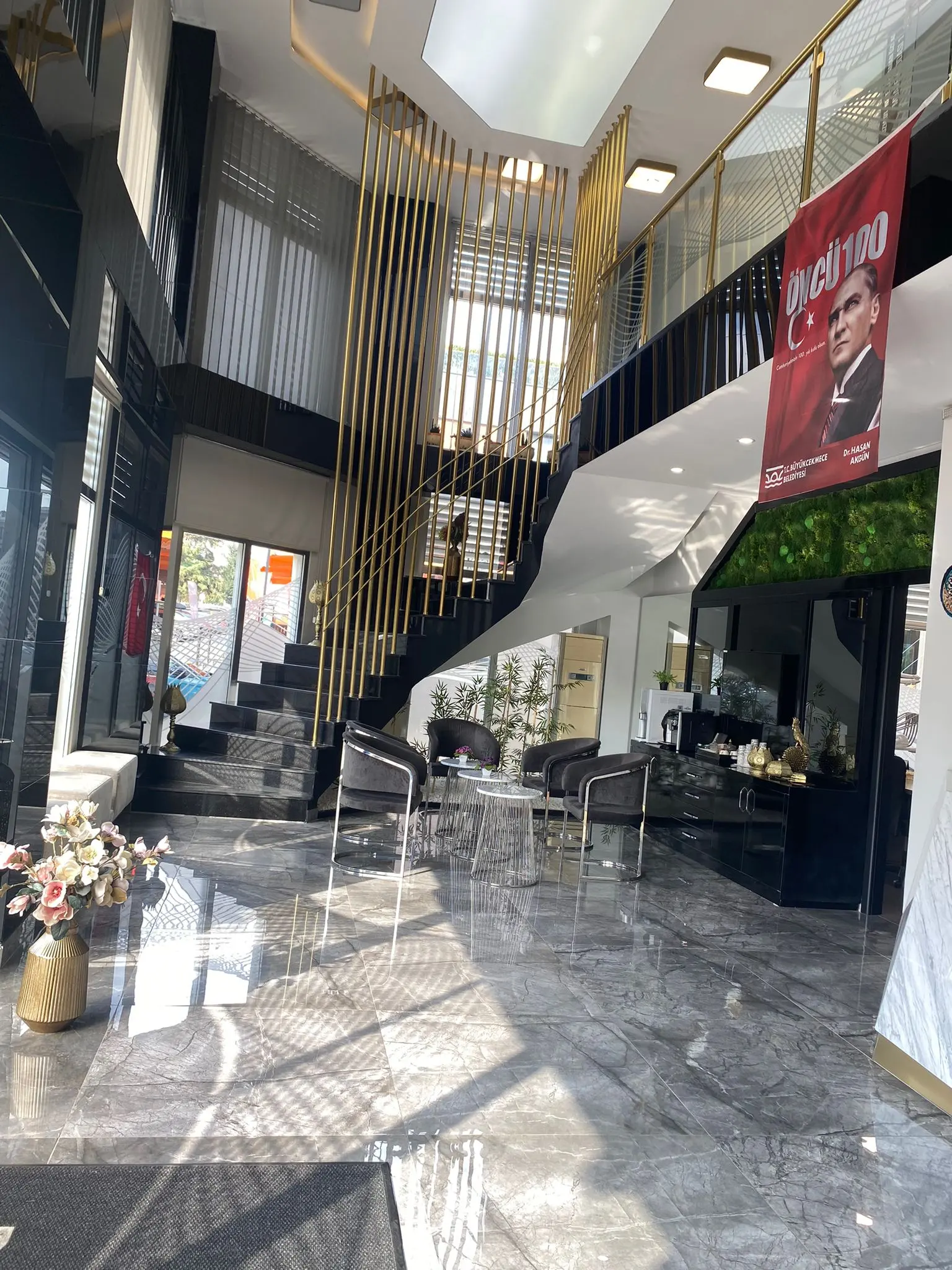 Clinic-provided photograph of Flora Mimaroba Dental Clinic