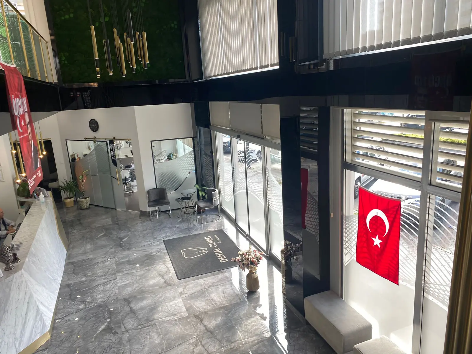 Clinic-provided photograph of Flora Mimaroba Dental Clinic