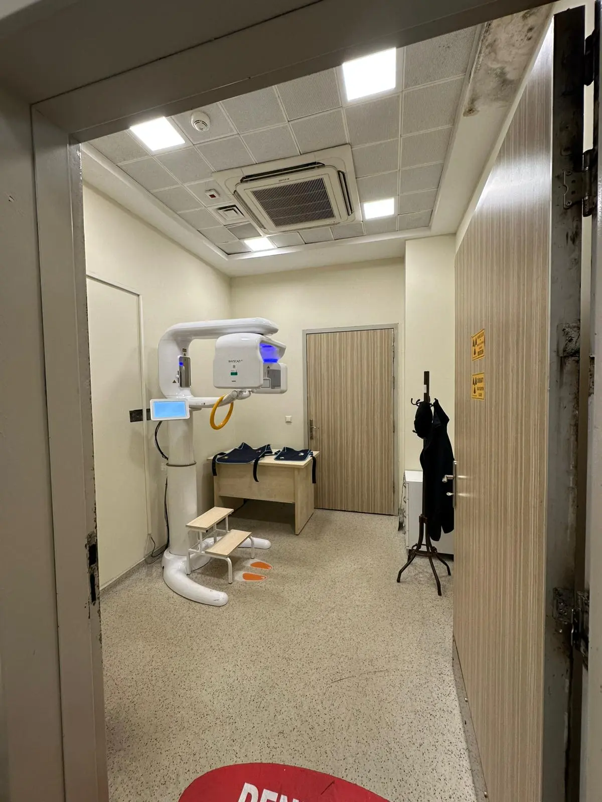 Clinic-provided photograph of Rize Dental Clinic