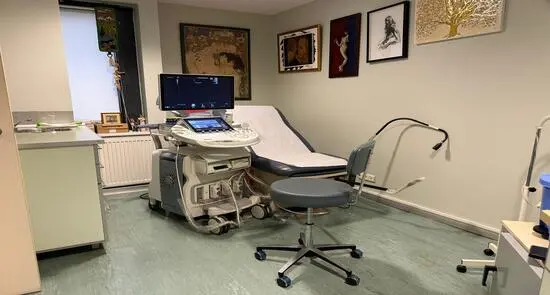 Clinic-provided photograph of Dr Ömer Melih Aygün