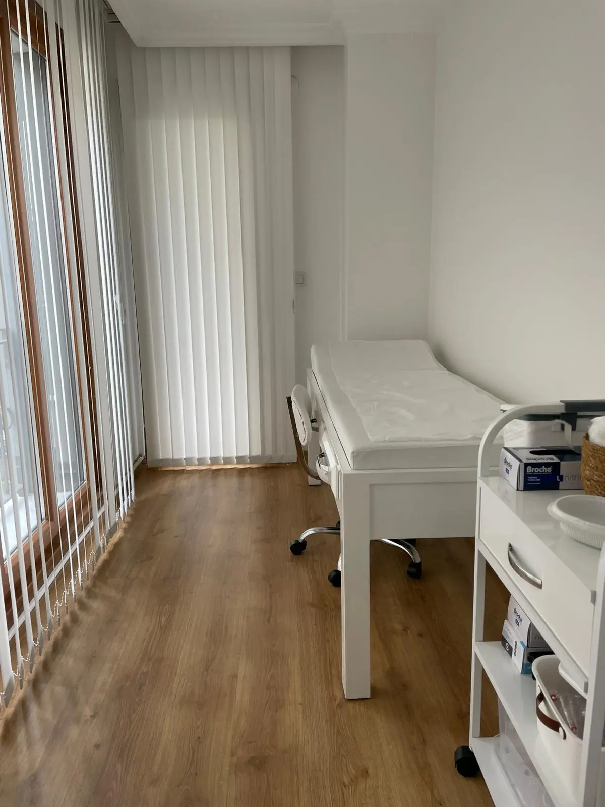 Clinic-provided photograph of Dr Esra Timur