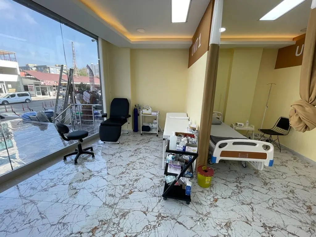 Clinic-provided photograph of Dr Kadir Ortaköylü
