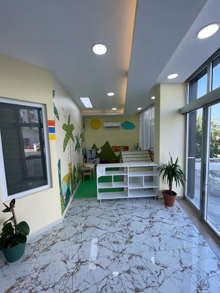 Clinic-provided photograph of Dr Kadir Ortaköylü