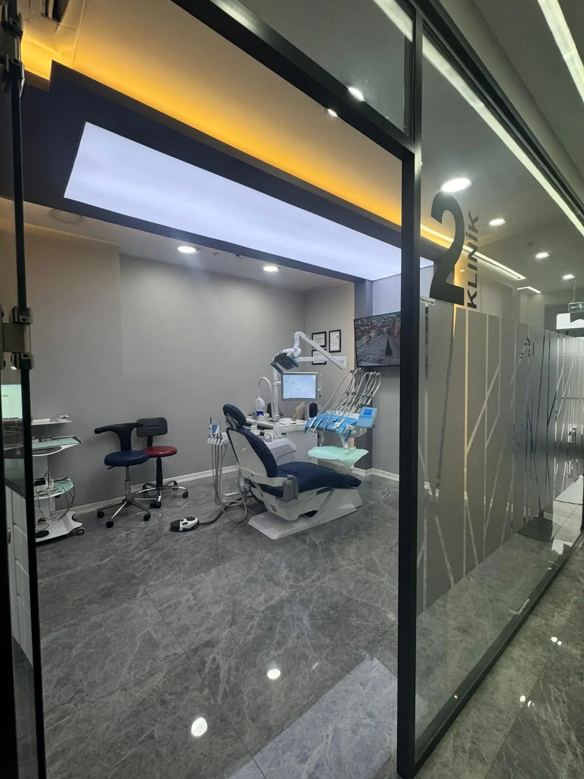 Clinic-provided photograph of Ayyıldız Dental Clinic