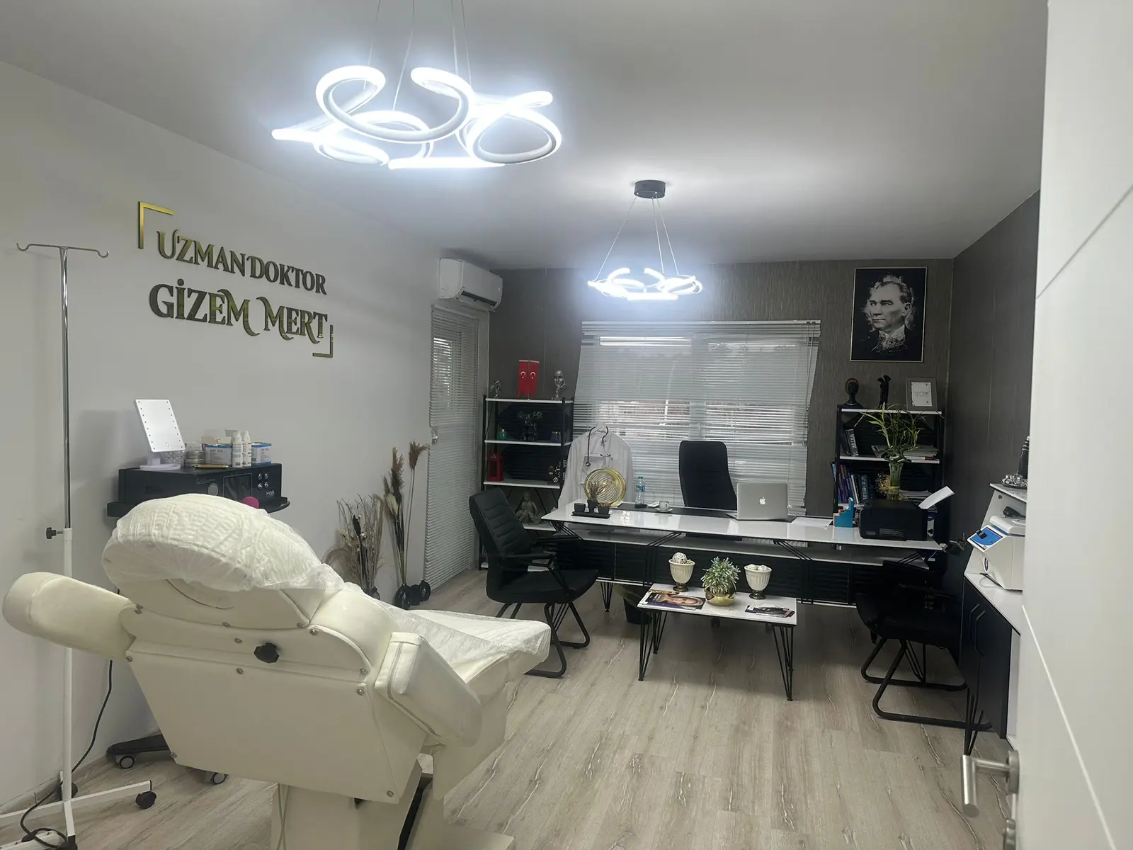 Von der Klinik bereitgestelltes Foto von Dr. Gizem Mert