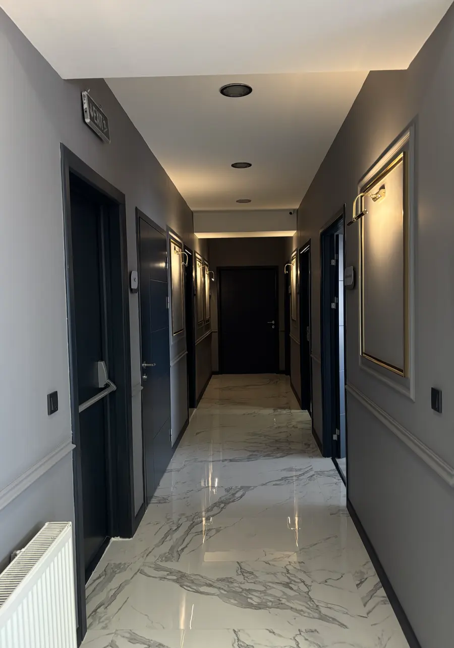 Clinic-provided photograph of Dr Derya Solmaz