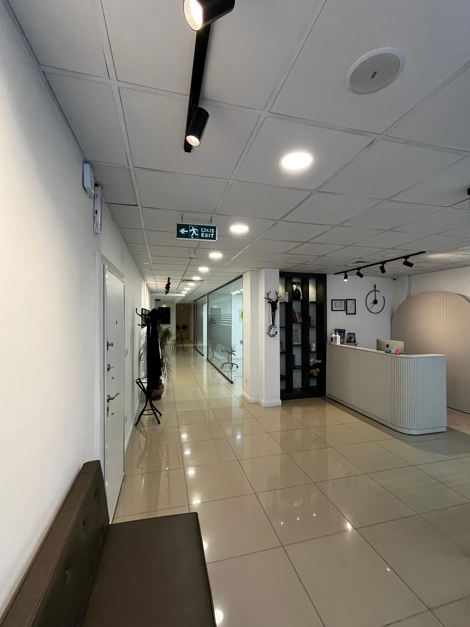 Clinic-provided photograph of Dr Adem Günaydın