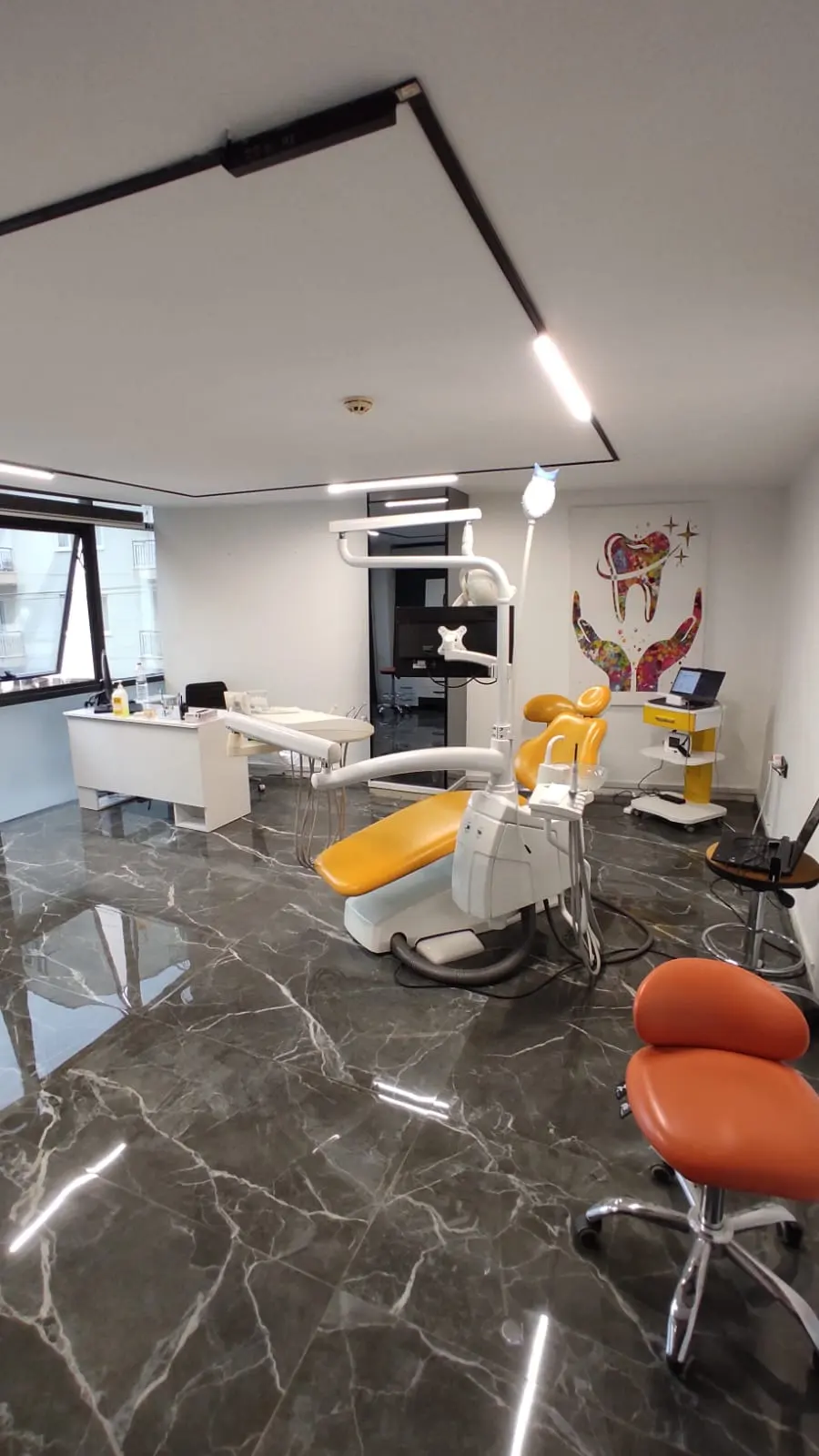 Von der Klinik bereitgestelltes Foto von Dentsuni Zahnklinik