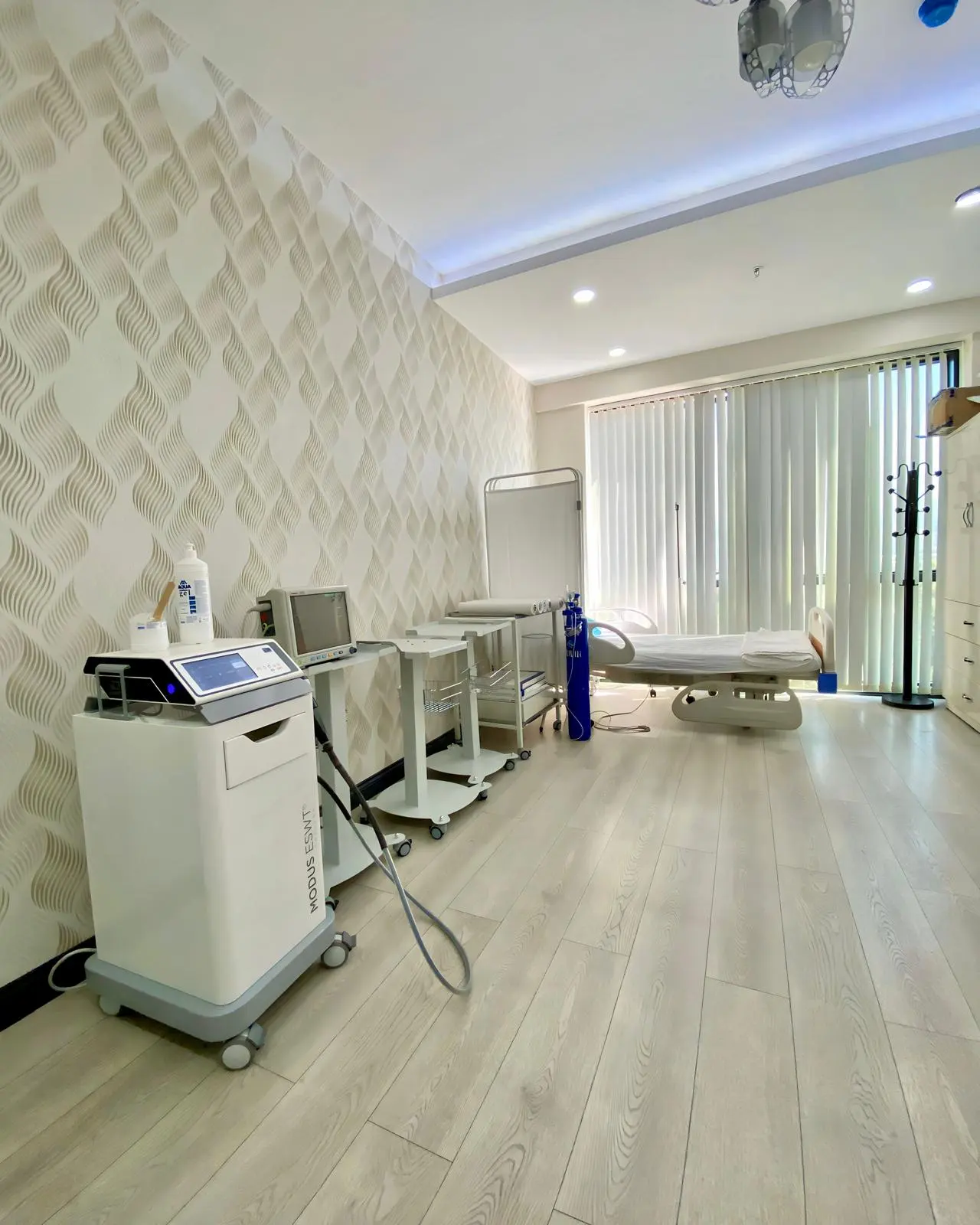 Clinic-provided photograph of Assoc. Prof. Dr Ali İhsan Tekin