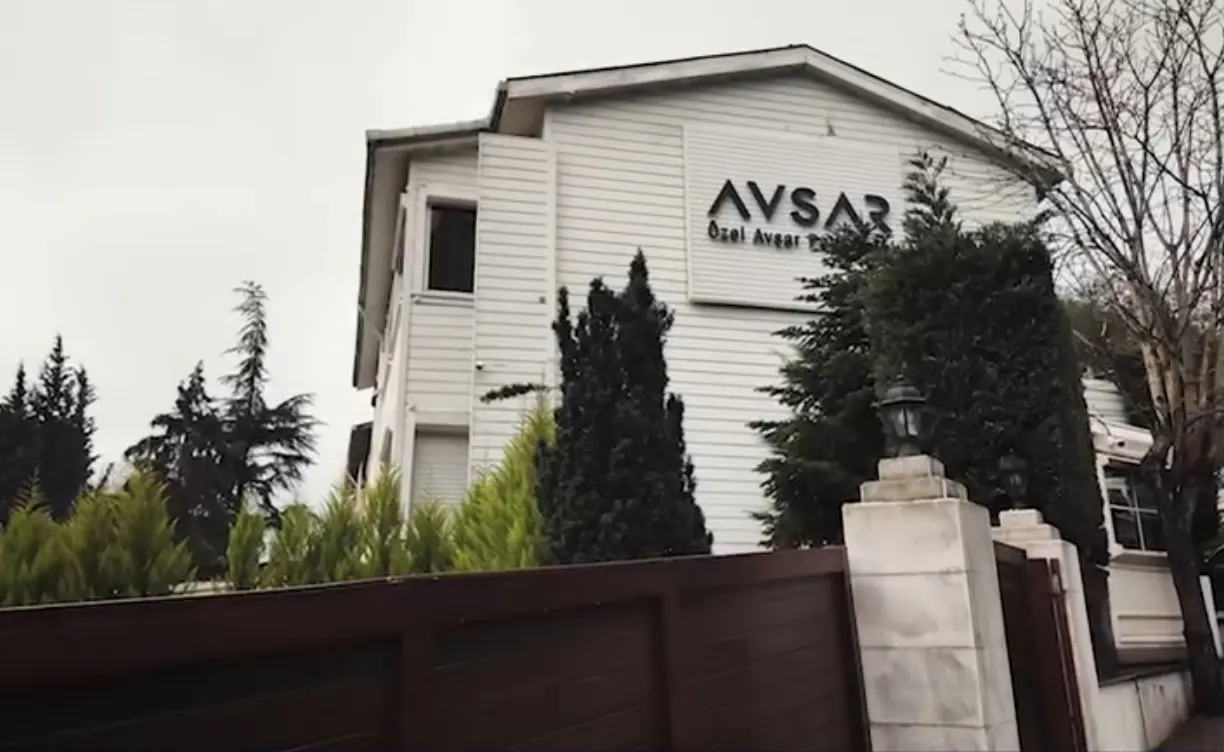 Clinic-provided photograph of Avsar Clinic