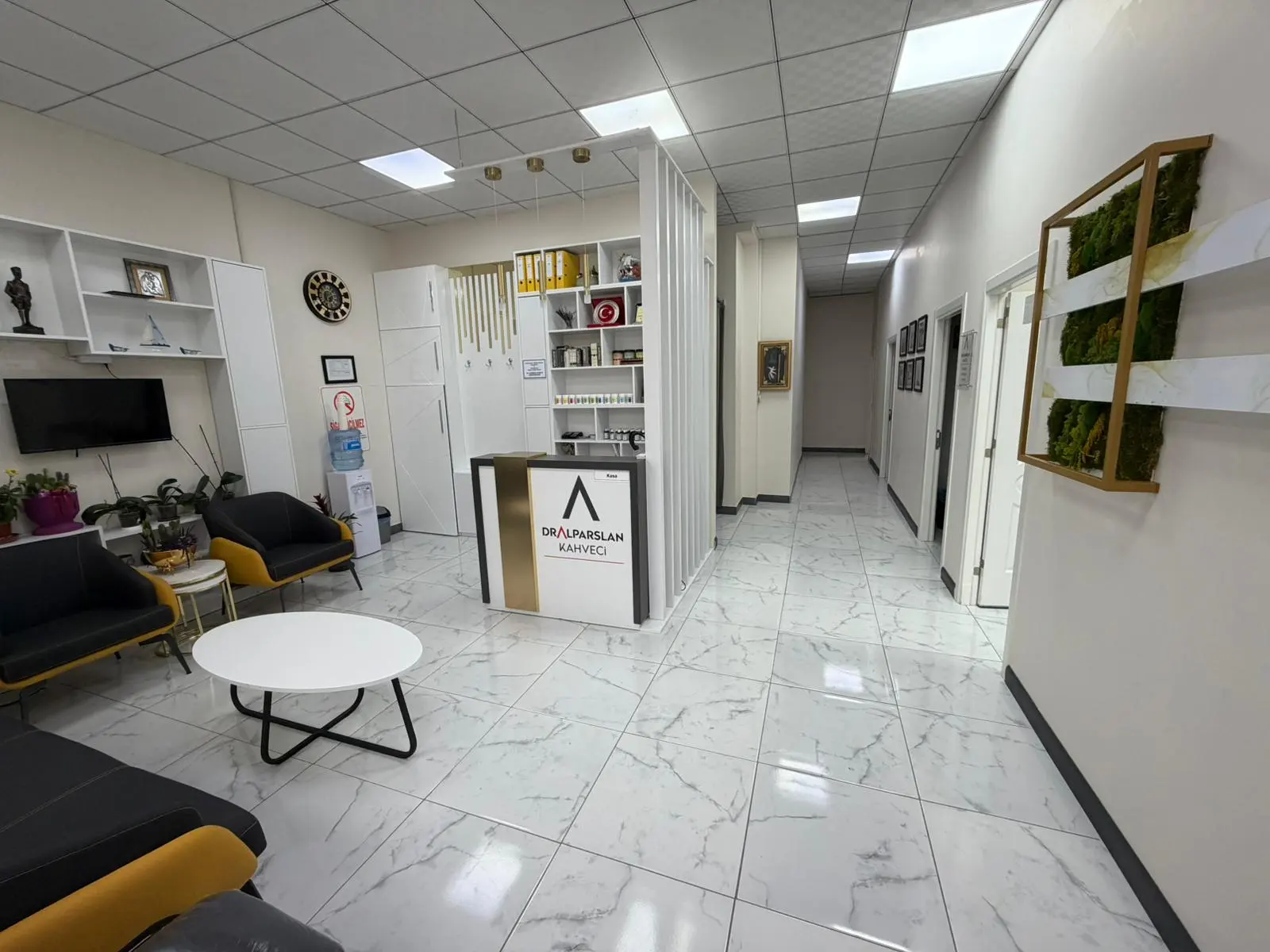 Clinic-provided photograph of Dr Alparslan Kahveci