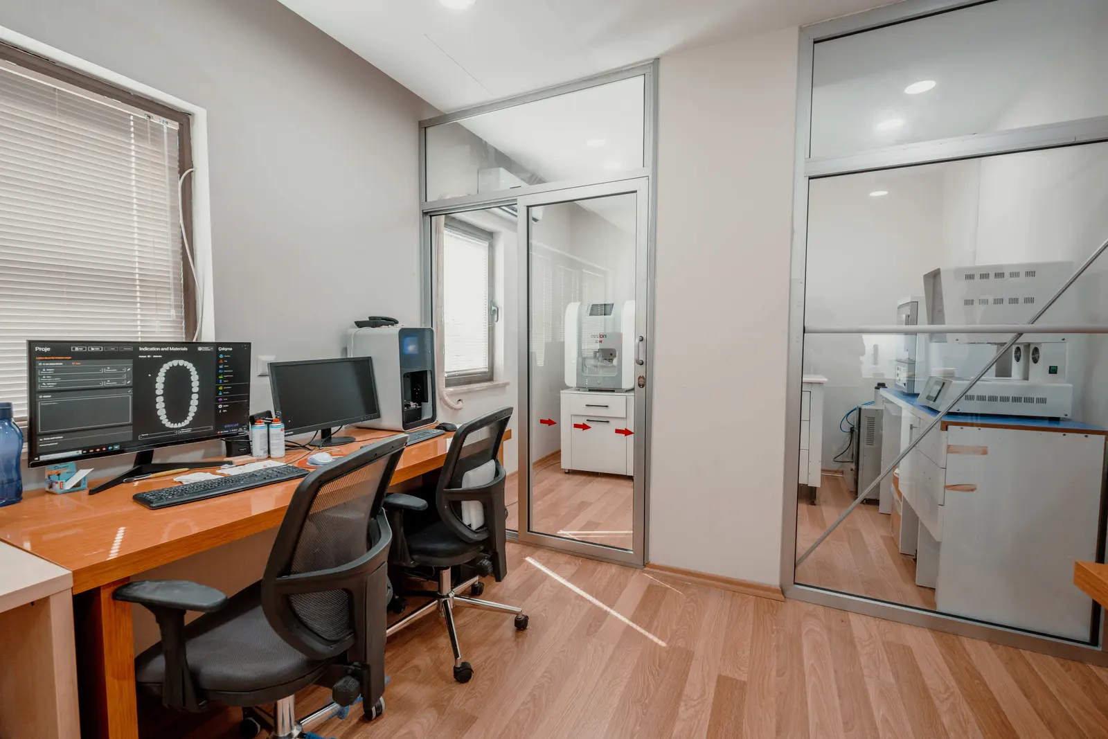Clinic-provided photograph of IDH Süleyman Mert Dental Clinic