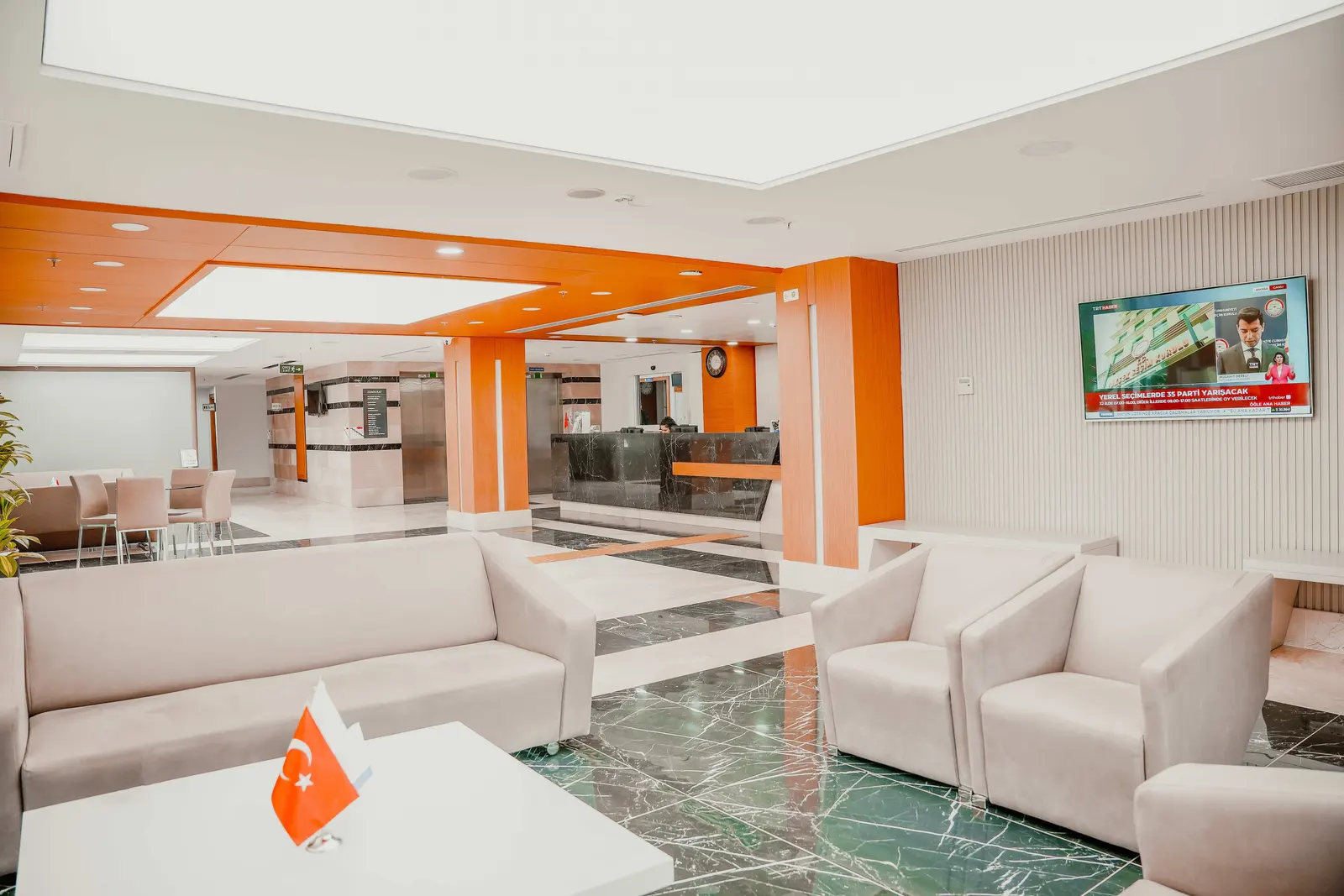 Clinic-provided photograph of IDH Süleyman Mert Dental Clinic