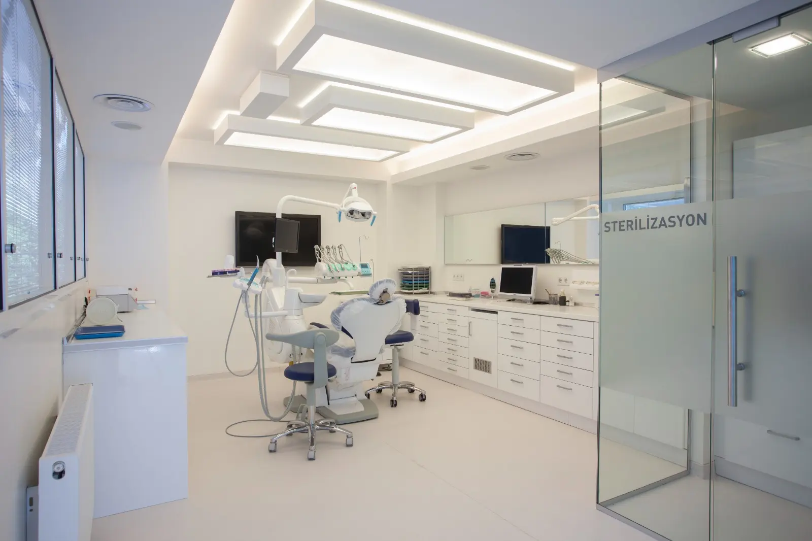 Clinic-provided photograph of Dentram Levent Dental Clinic