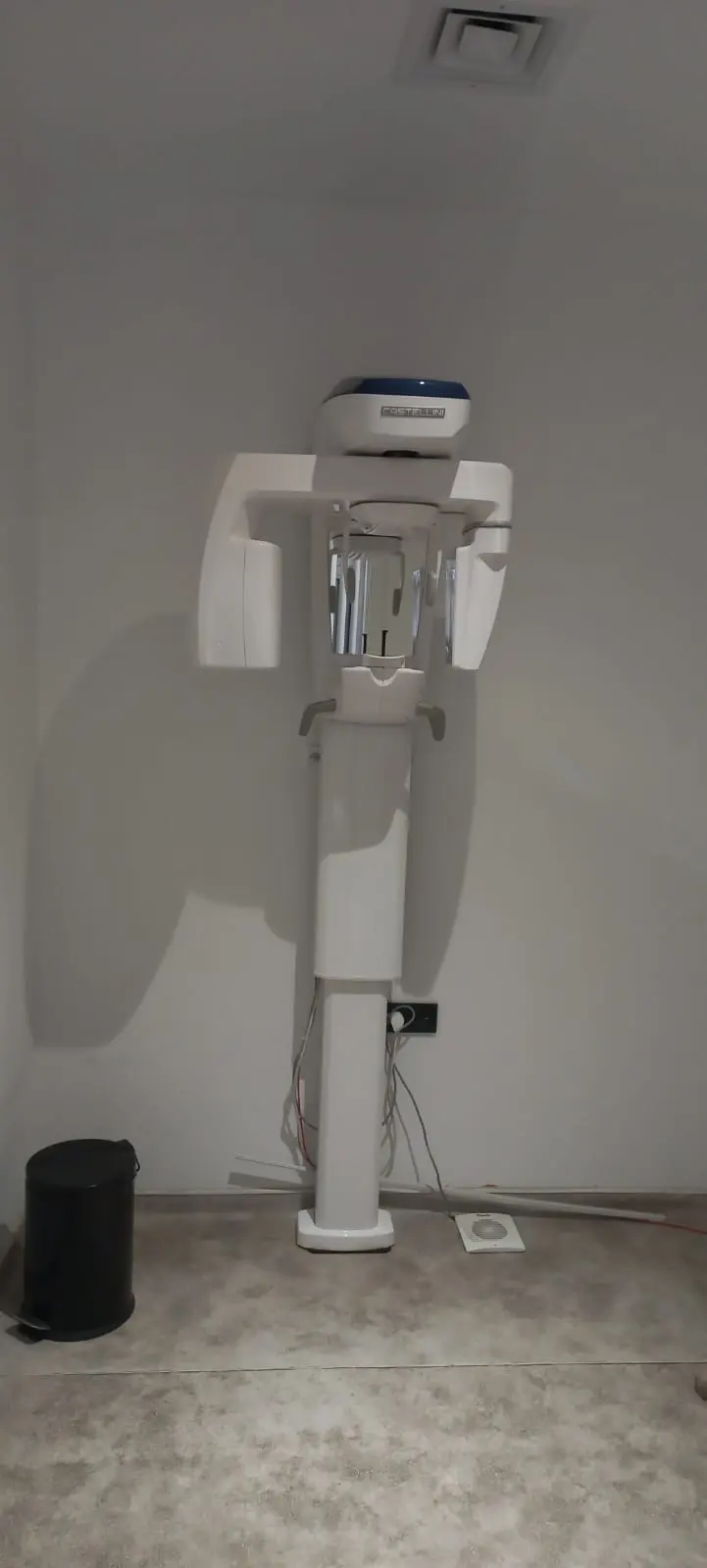 Von der Klinik bereitgestelltes Foto von Zeos Zahnklinik