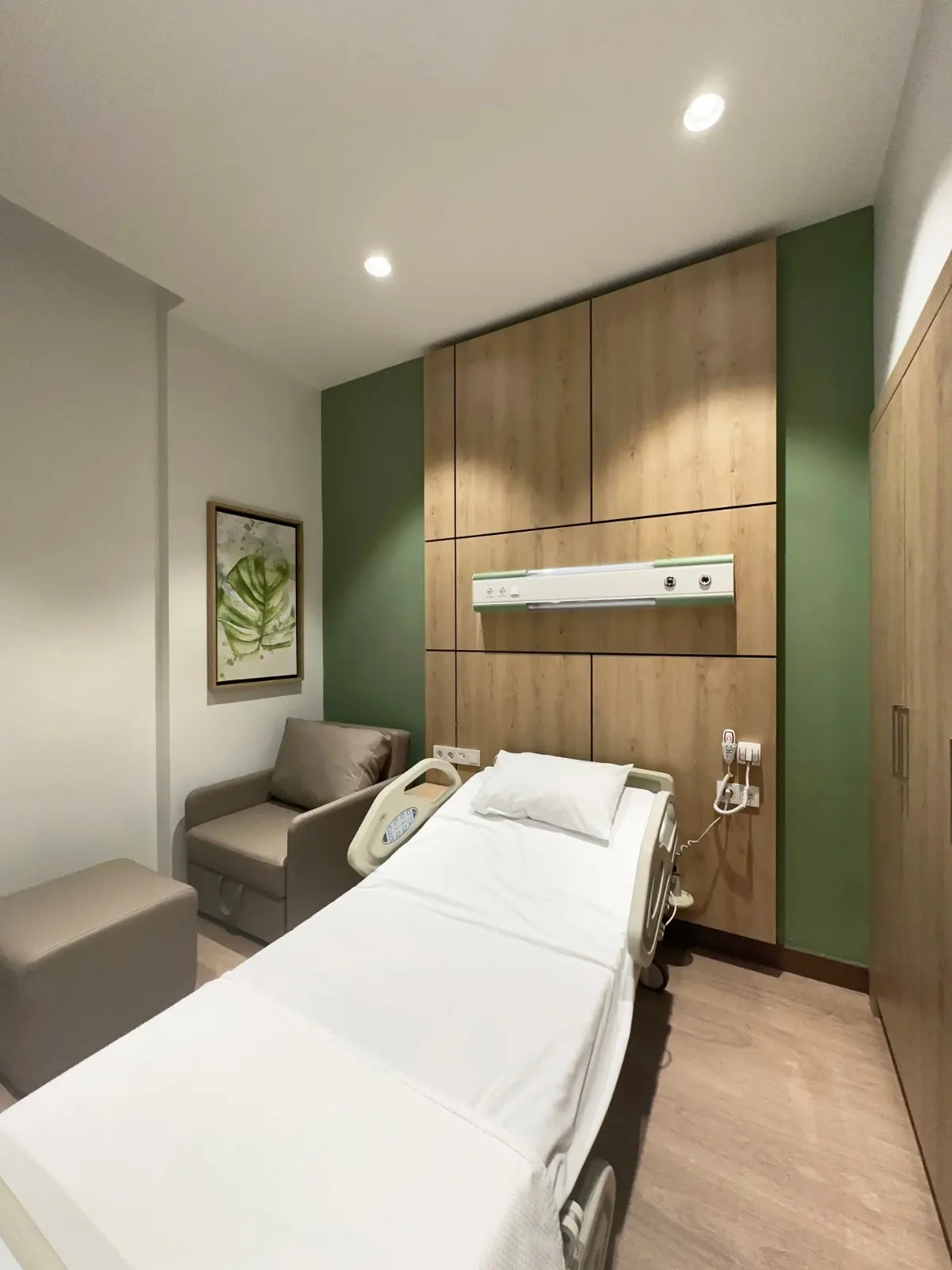 Von der Klinik bereitgestelltes Foto von Tusa Krankenhaus