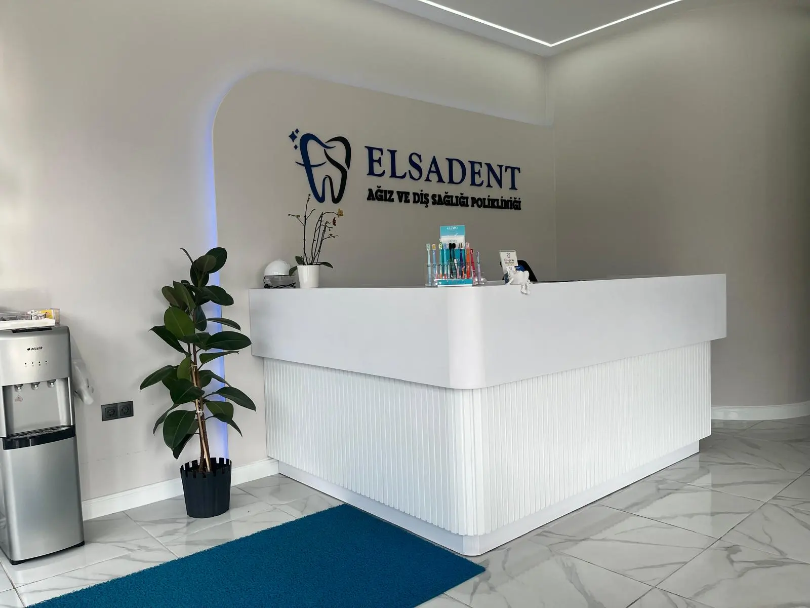Von der Klinik bereitgestelltes Foto von Elsadent Zahnklinik