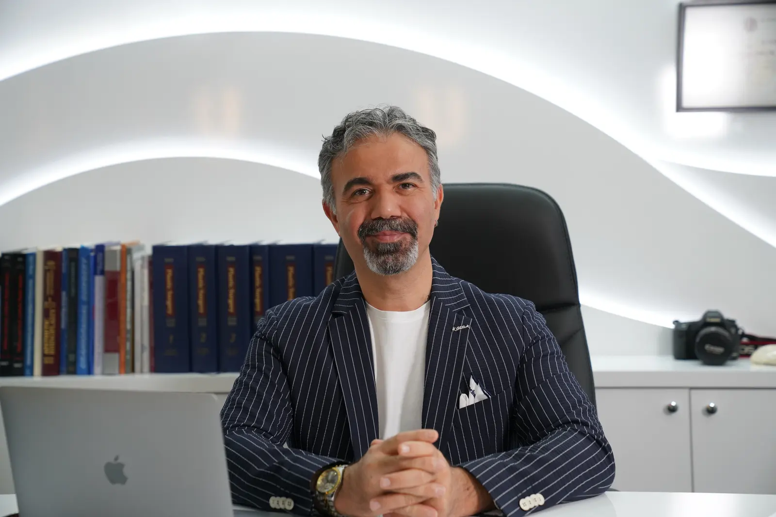 Clinic-provided photograph of Dr Ozan Balık