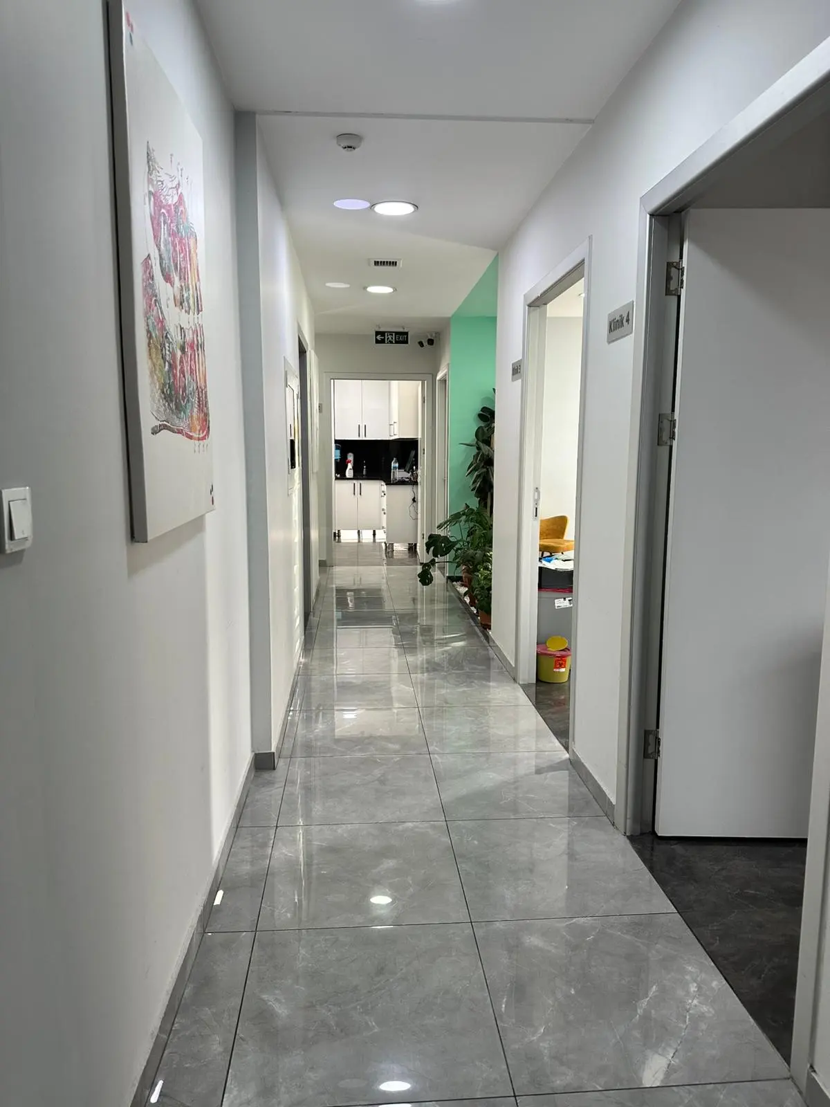 Clinic-provided photograph of Mfsdent Dental Clinic