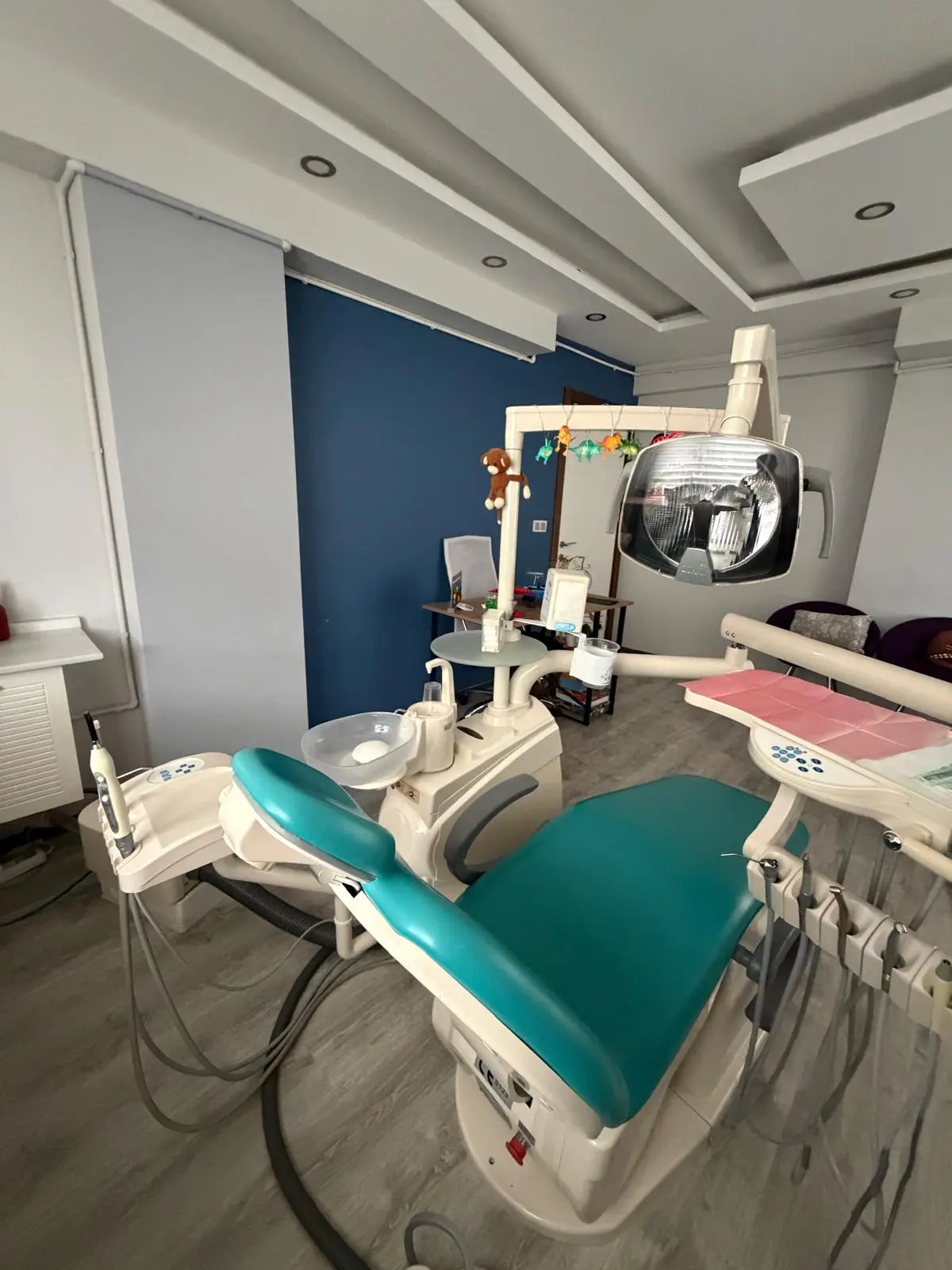 Von der Klinik bereitgestelltes Foto von 32 Zahnklinik