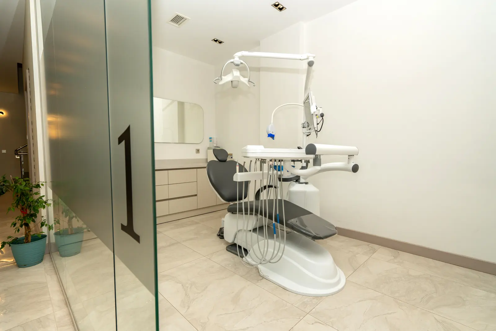 Von der Klinik bereitgestelltes Foto von Casaba Dent