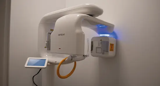 Clinic-provided photograph of STR Dent