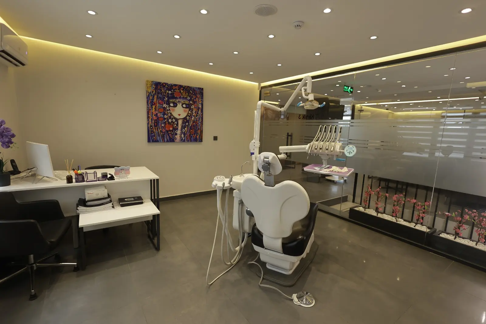 Von der Klinik bereitgestelltes Foto von Mehtap Çakır Gülmez Zahnklinik