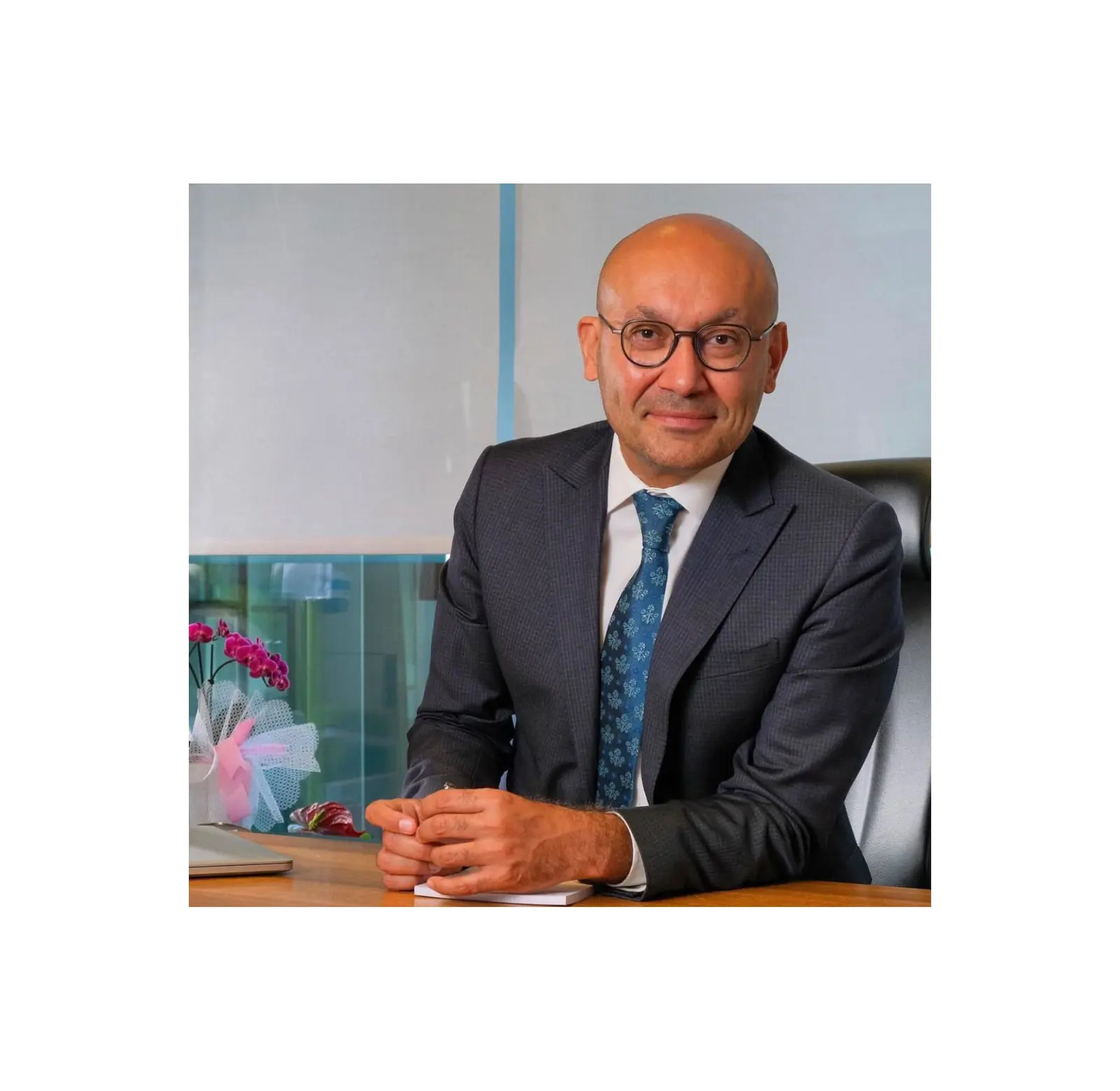 Clinic-provided photograph of Dr Orhan Erbaş
