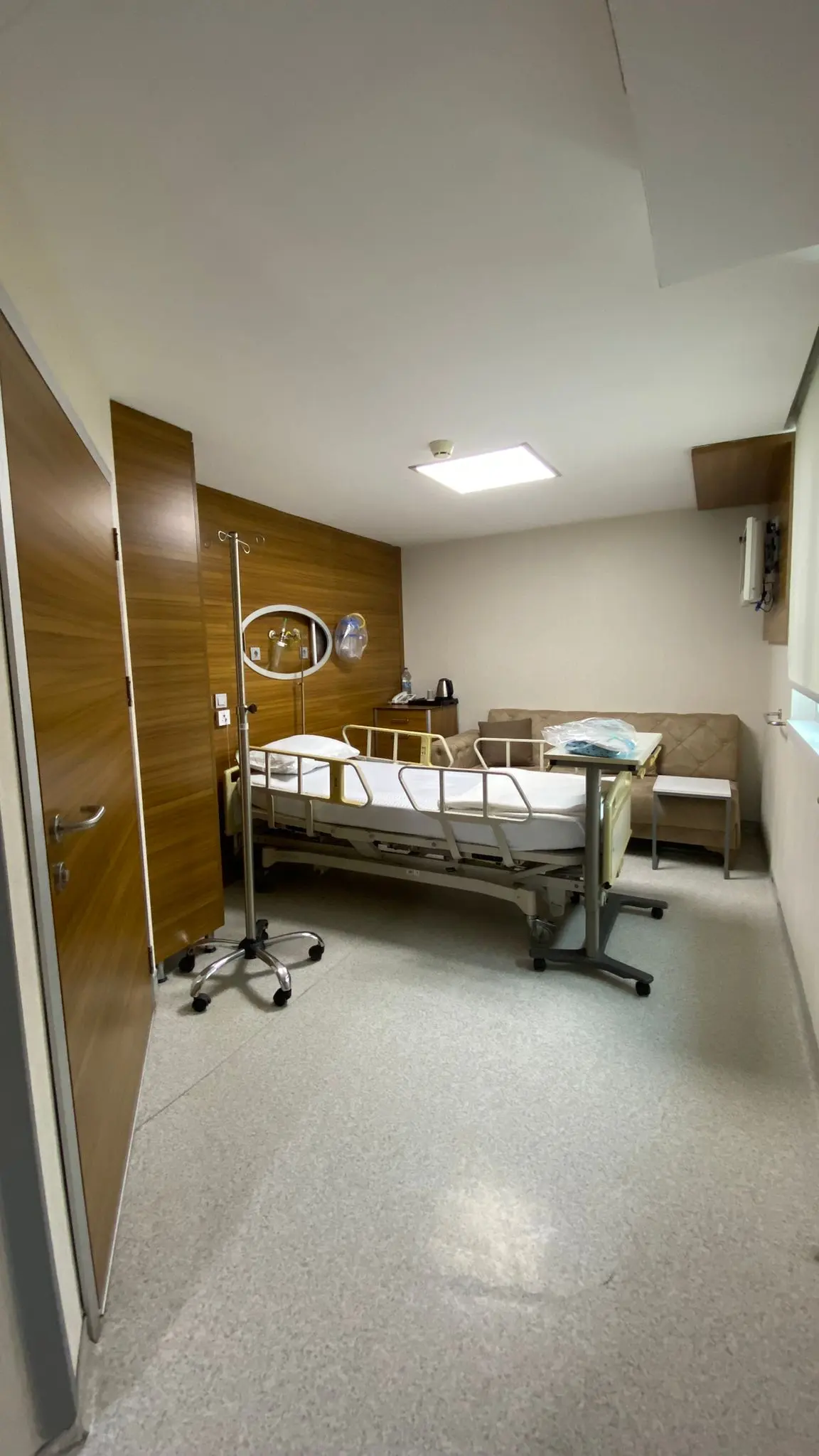 Clinic-provided photograph of Koru Kavaklıdere Hospital