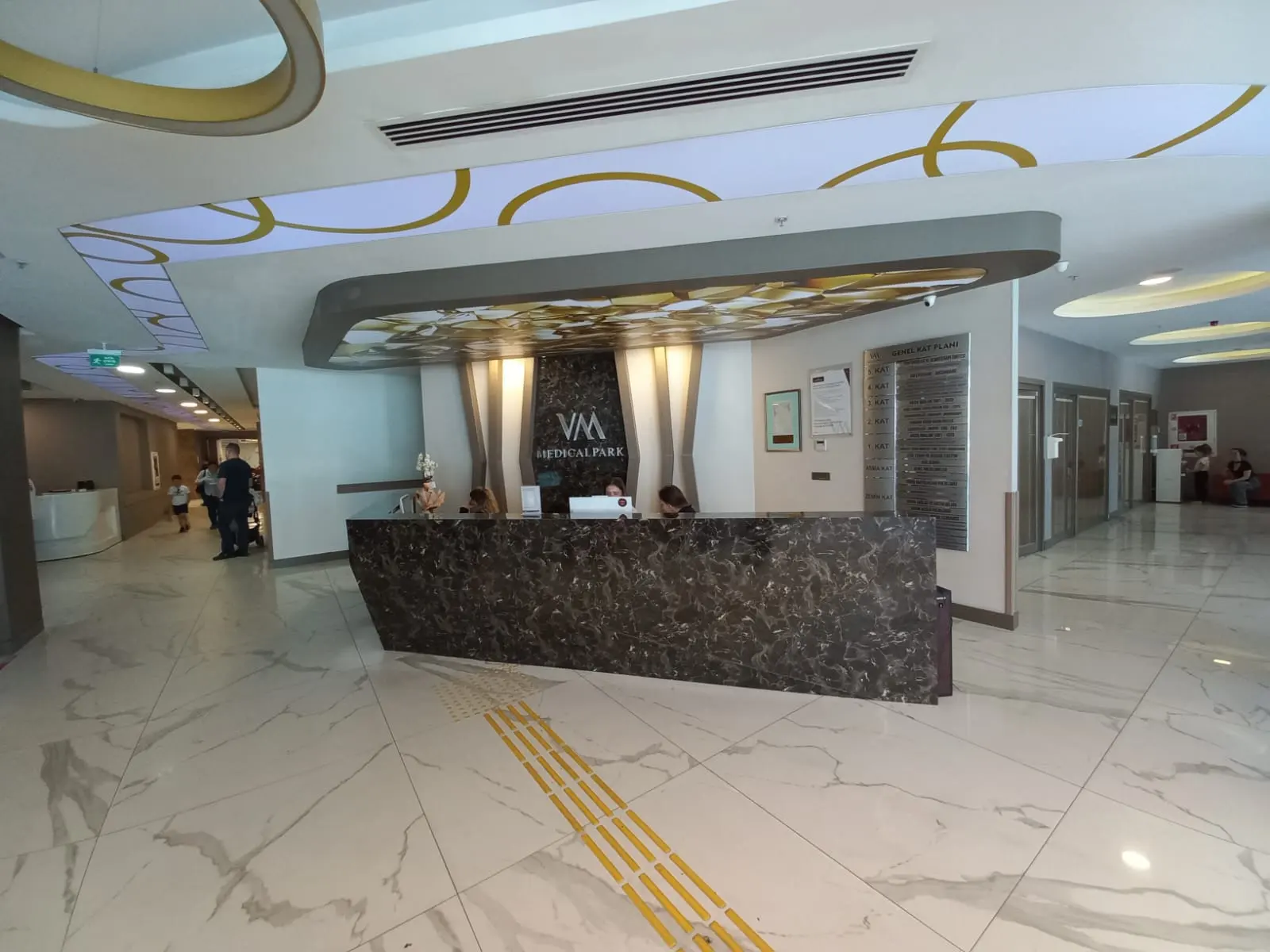 Clinic-provided photograph of VM Medical Park Maltepe Hospital