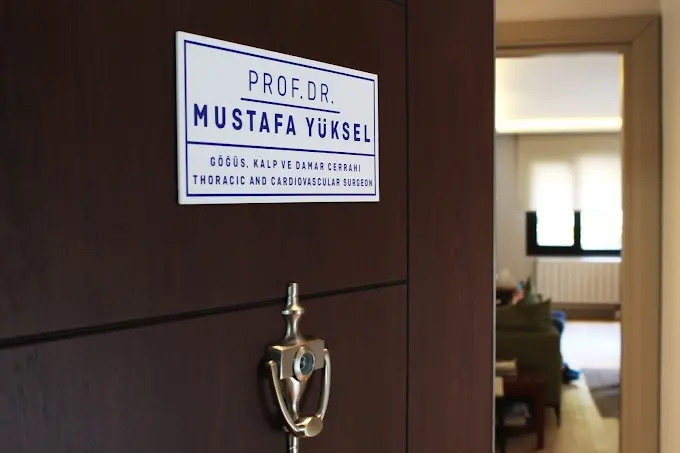 Clinic-provided photograph of Prof. Dr Mustafa Yüksel