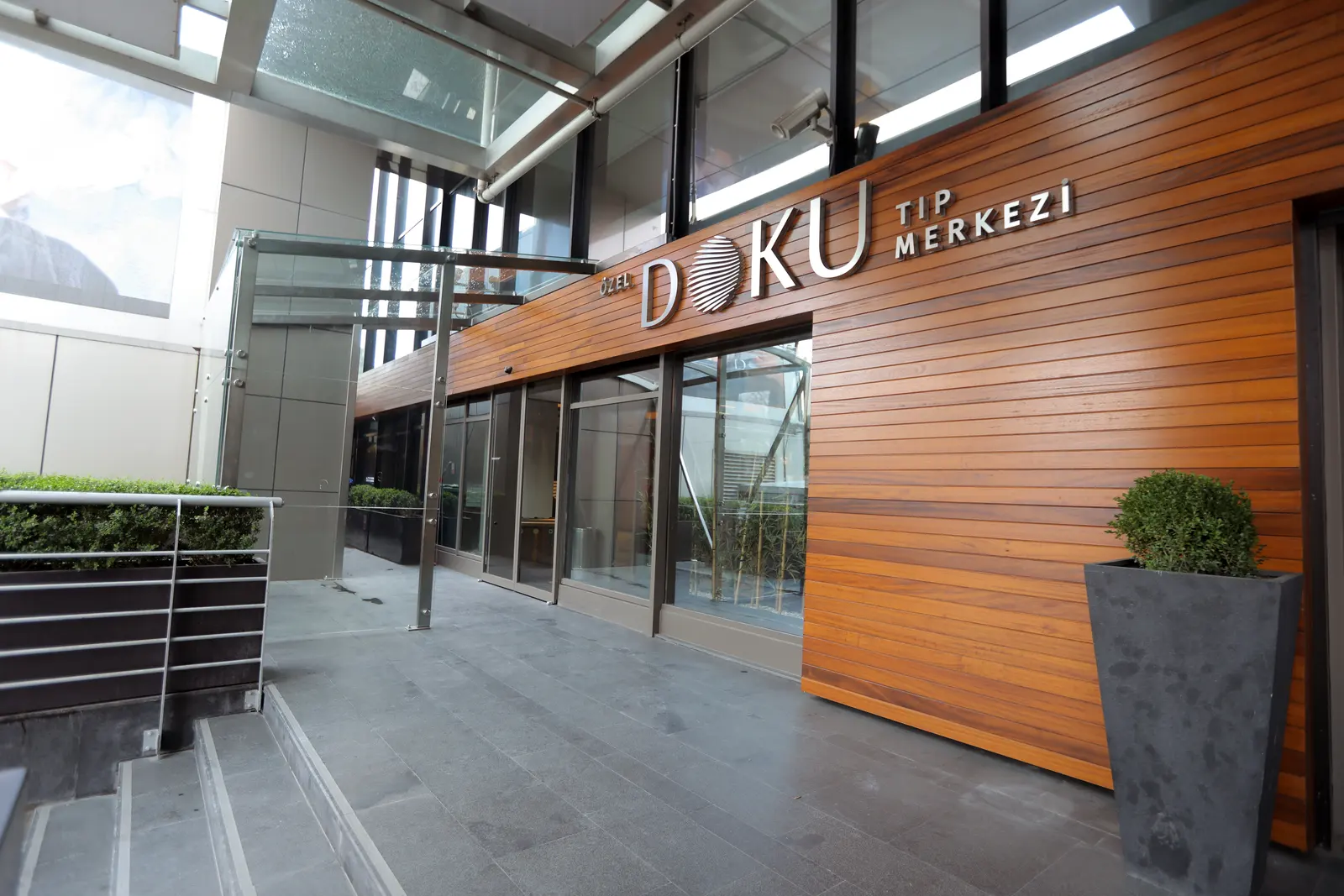 Clinic-provided photograph of Doku Clinic