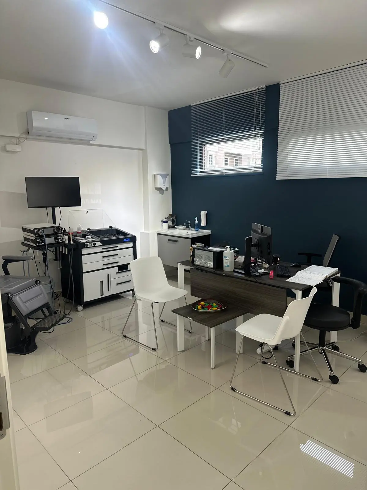 Clinic-provided photograph of Dr Meliha Hamurcu